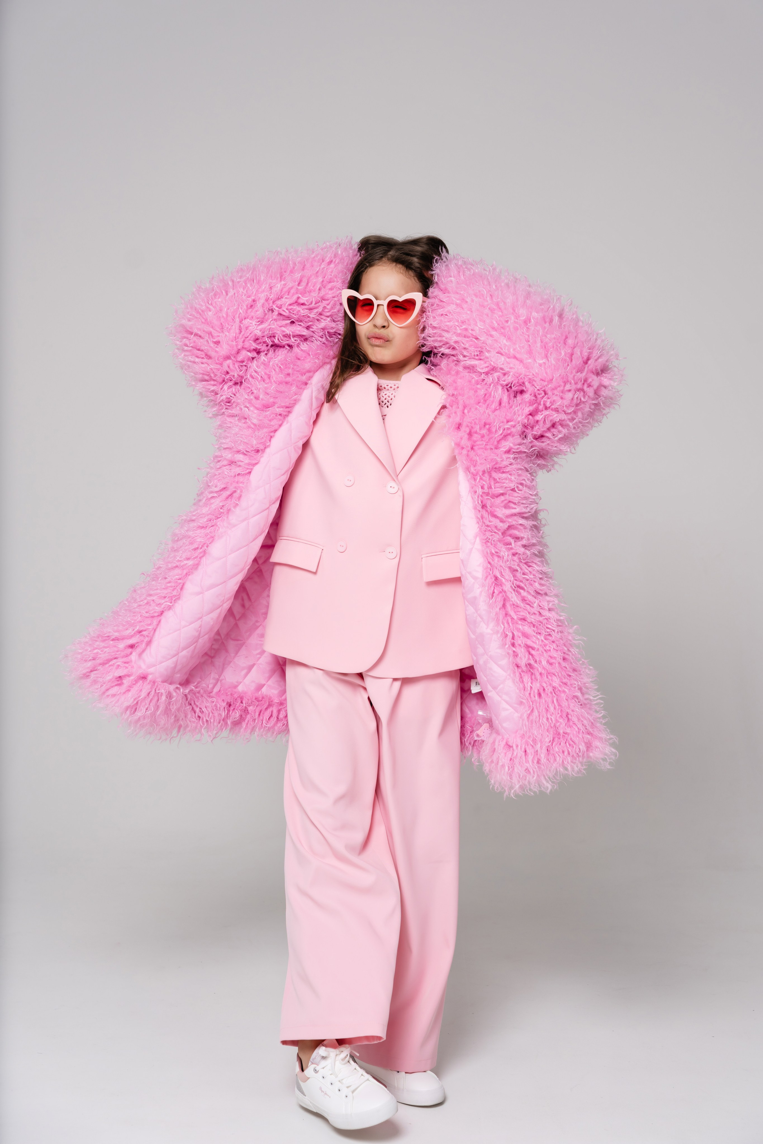 Полина и подружки. Фотограф мероприятий в Ростове-на-Дону Есманская Елена