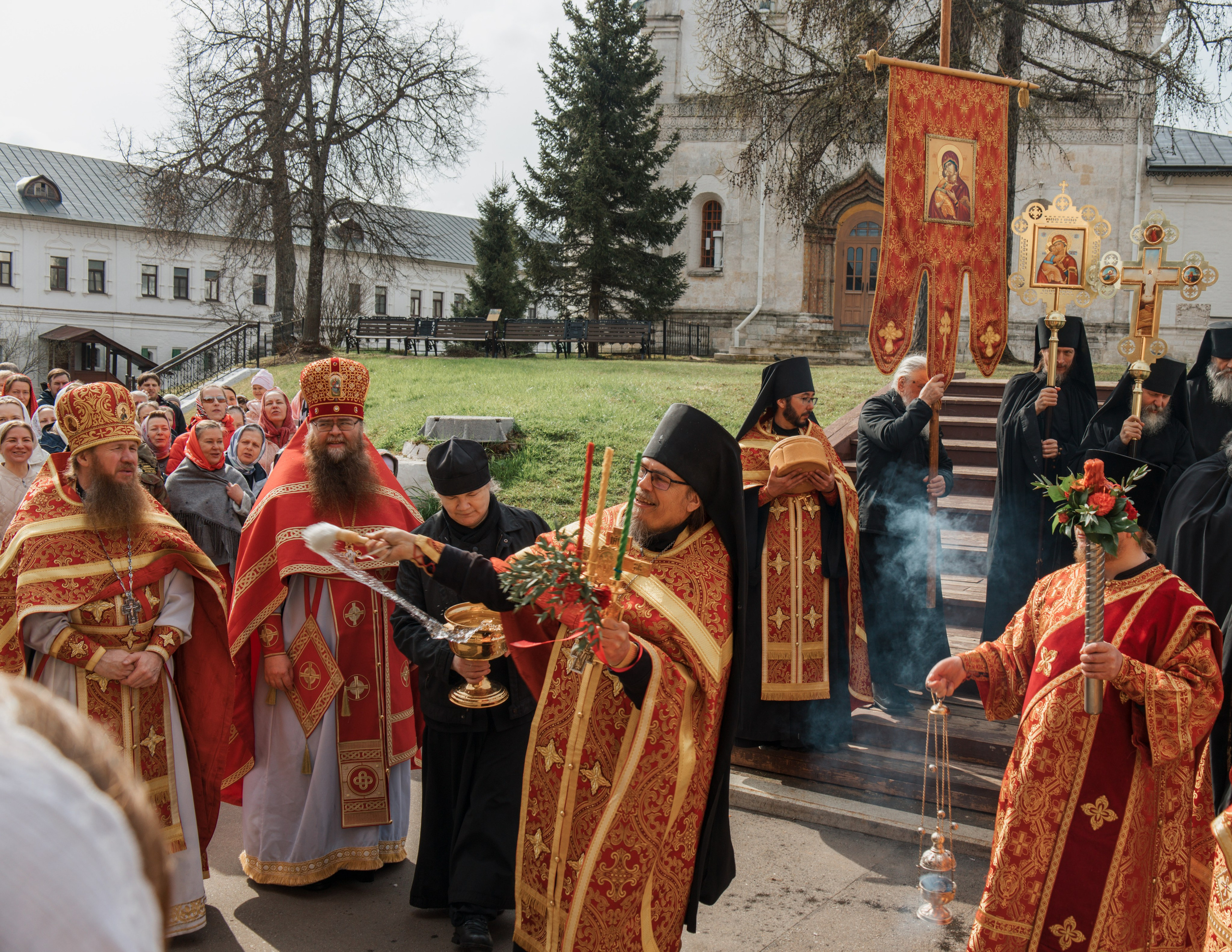 Крестный Ход.Светлый Понедельник.Савиино-Сторожевский Монастырь. Артеменкова Анна Фотограф