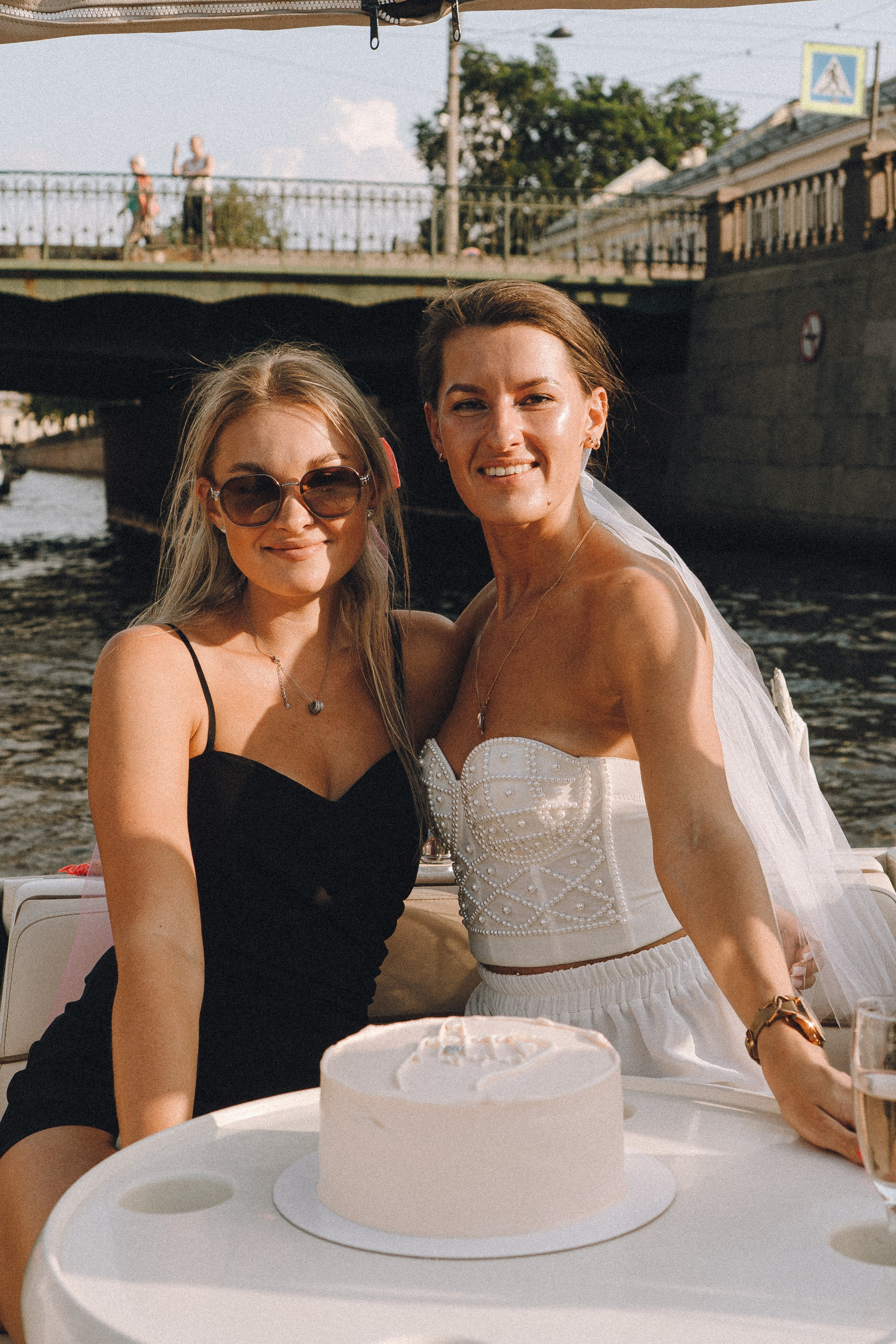 ДЕВИЧНИК НА КАТЕРЕ. Профессиональный фотограф, Санкт-Петербург — Виктория Богомолова