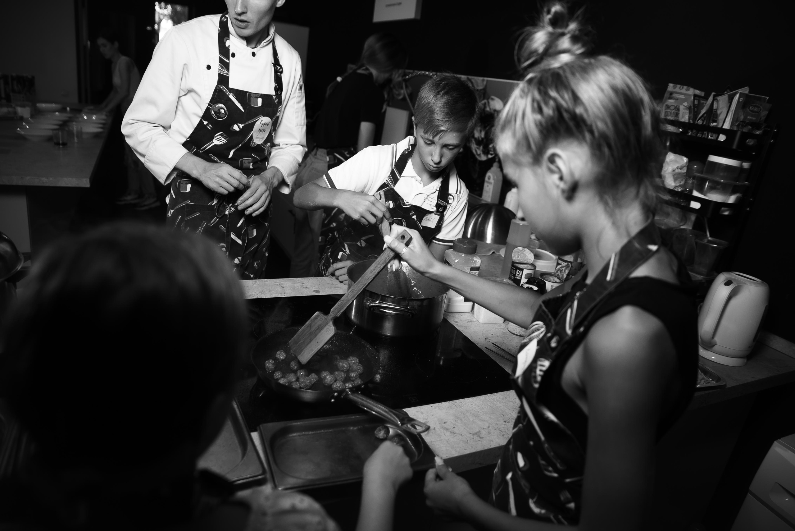 Мастер-класс «Король кухни». Фотограф Таинства Крещения в Саратове Ильченко Артем