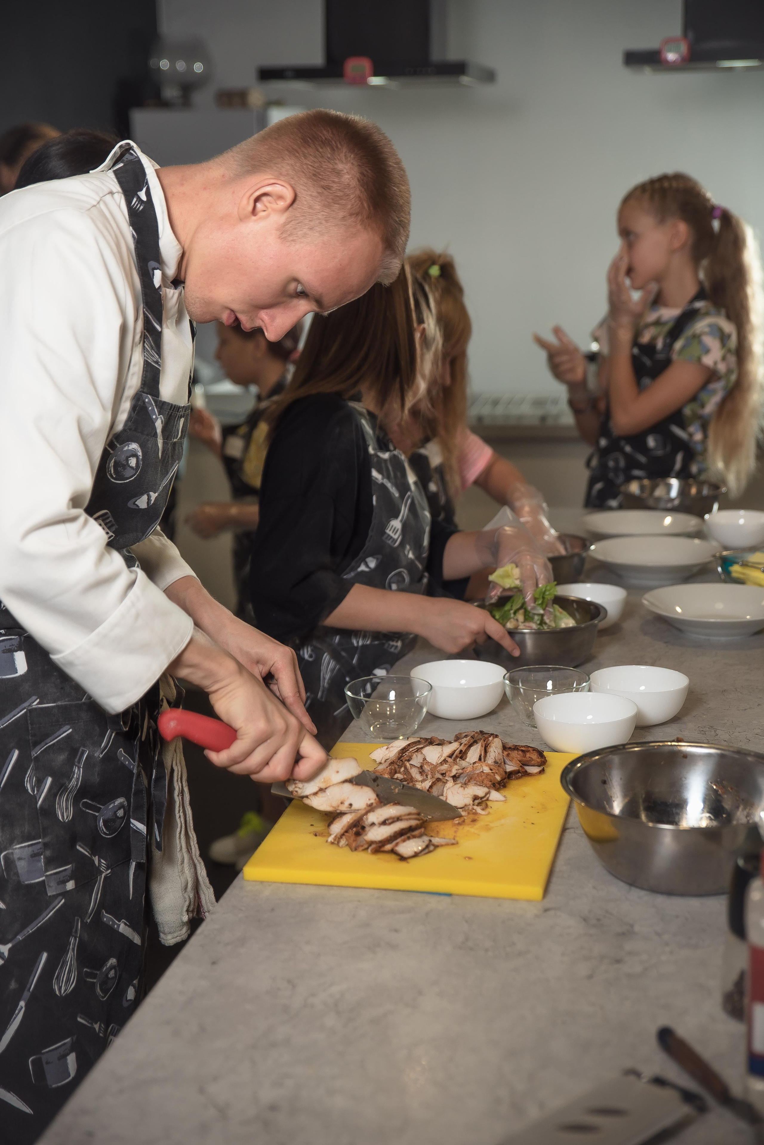 Мастер-класс «Король кухни». Фотограф Таинства Крещения в Саратове Ильченко Артем