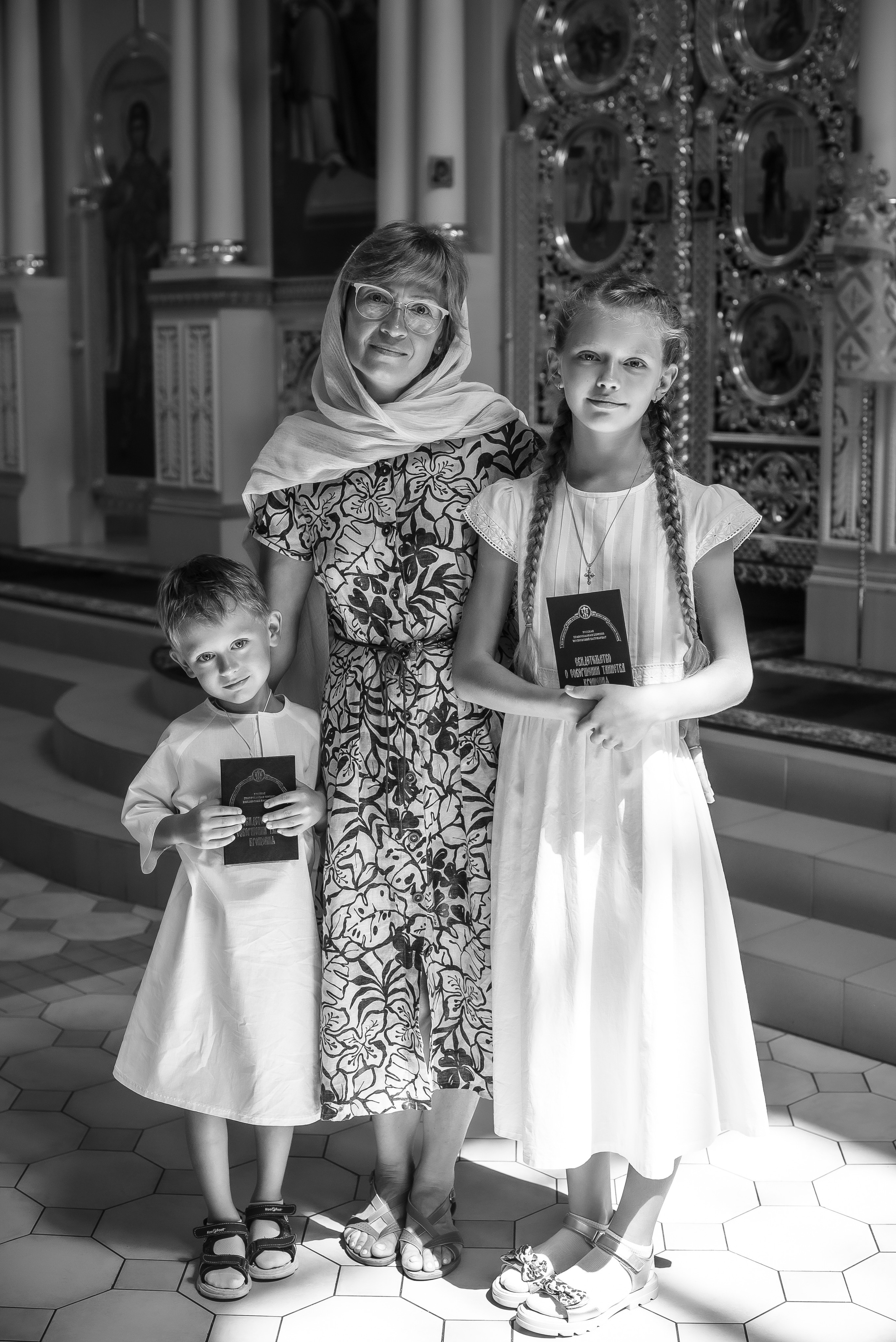 Крещение Юли и Вадима. Фотограф Таинства Крещения в Саратове Ильченко Артем