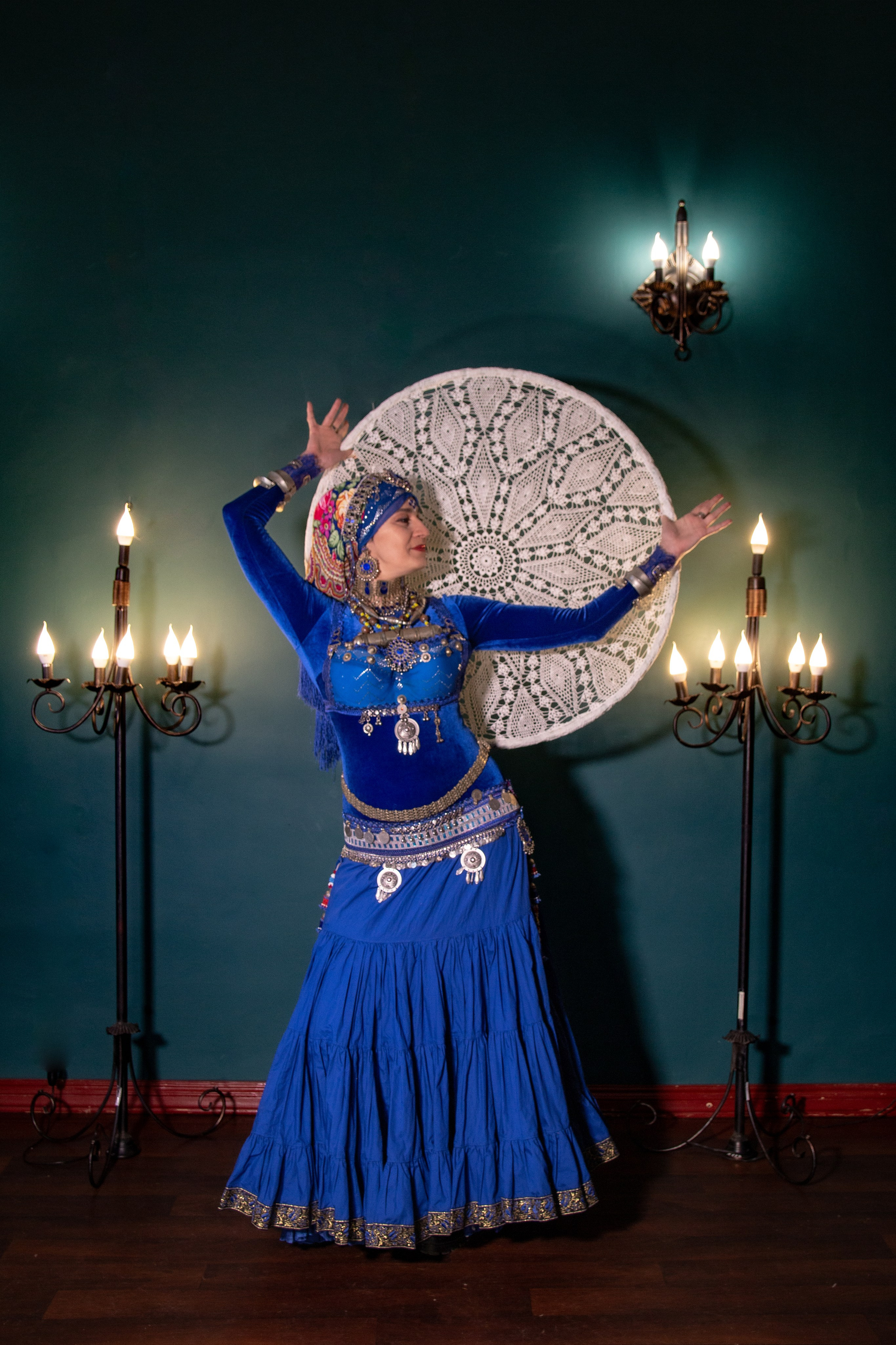 Танец в музее. Музей искусств. Ваш фотограф Северск | Томск