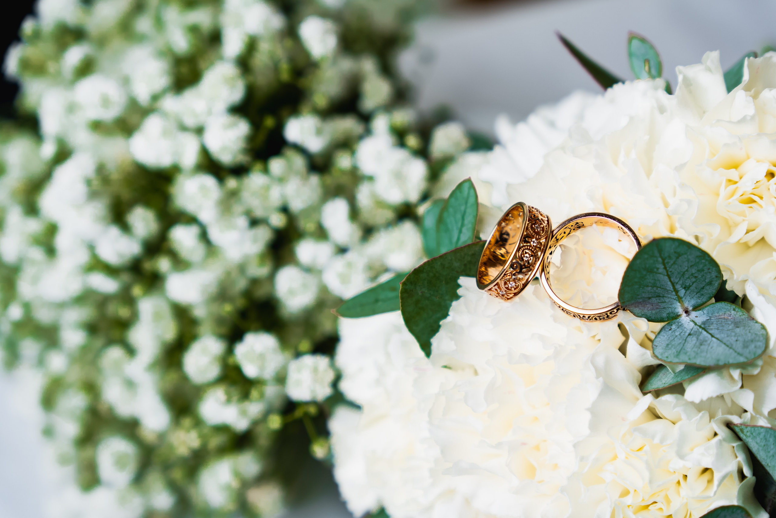 Сборы жениха и невесты в отеле: Северное море. Занимаюсь профессиональной фотографией и живу рядом с Байкалом. Работаю в разных жанрах