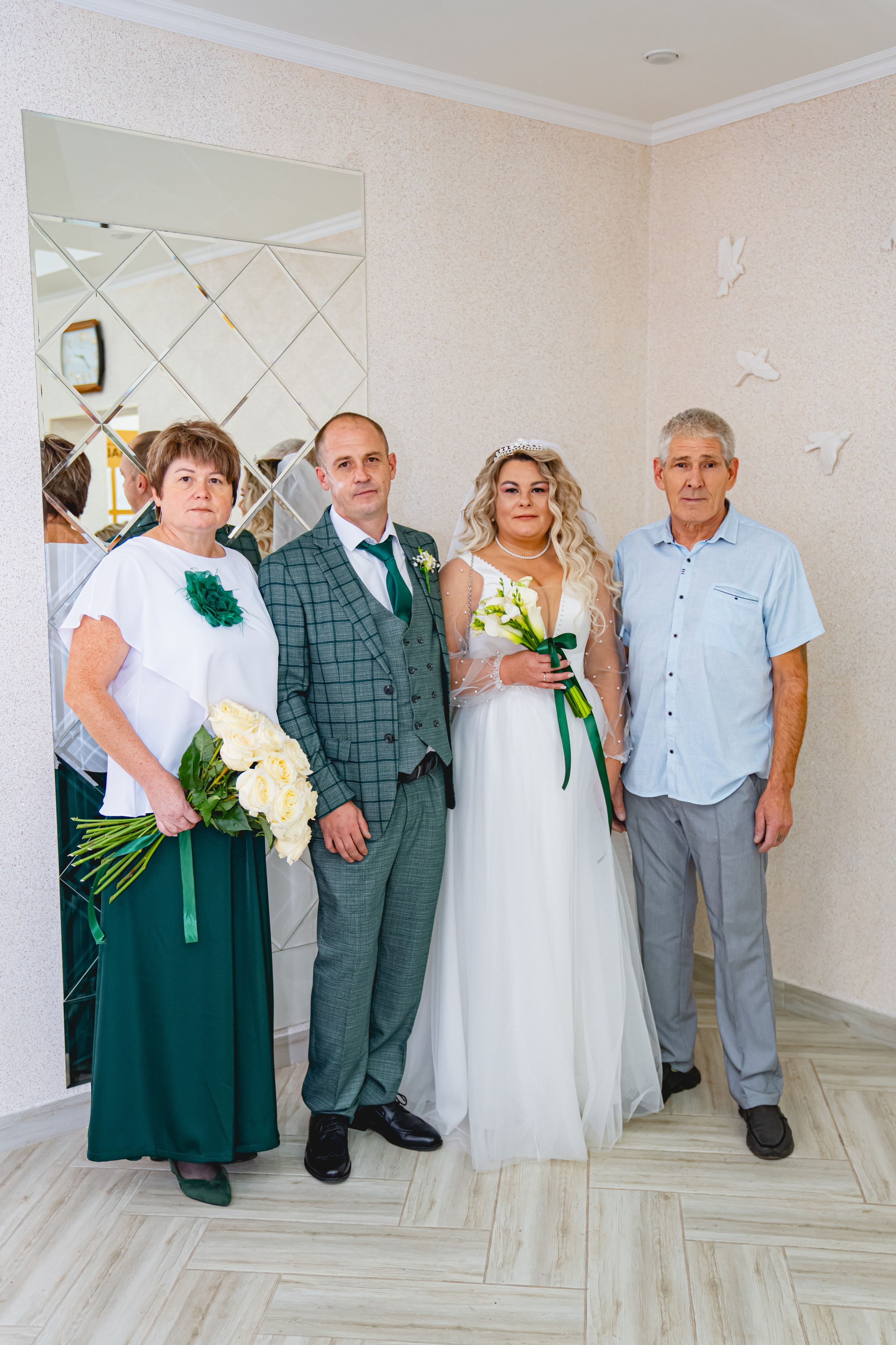 Осенняя Свадьба 2024. Занимаюсь профессиональной фотографией и живу рядом с Байкалом. Работаю в разных жанрах