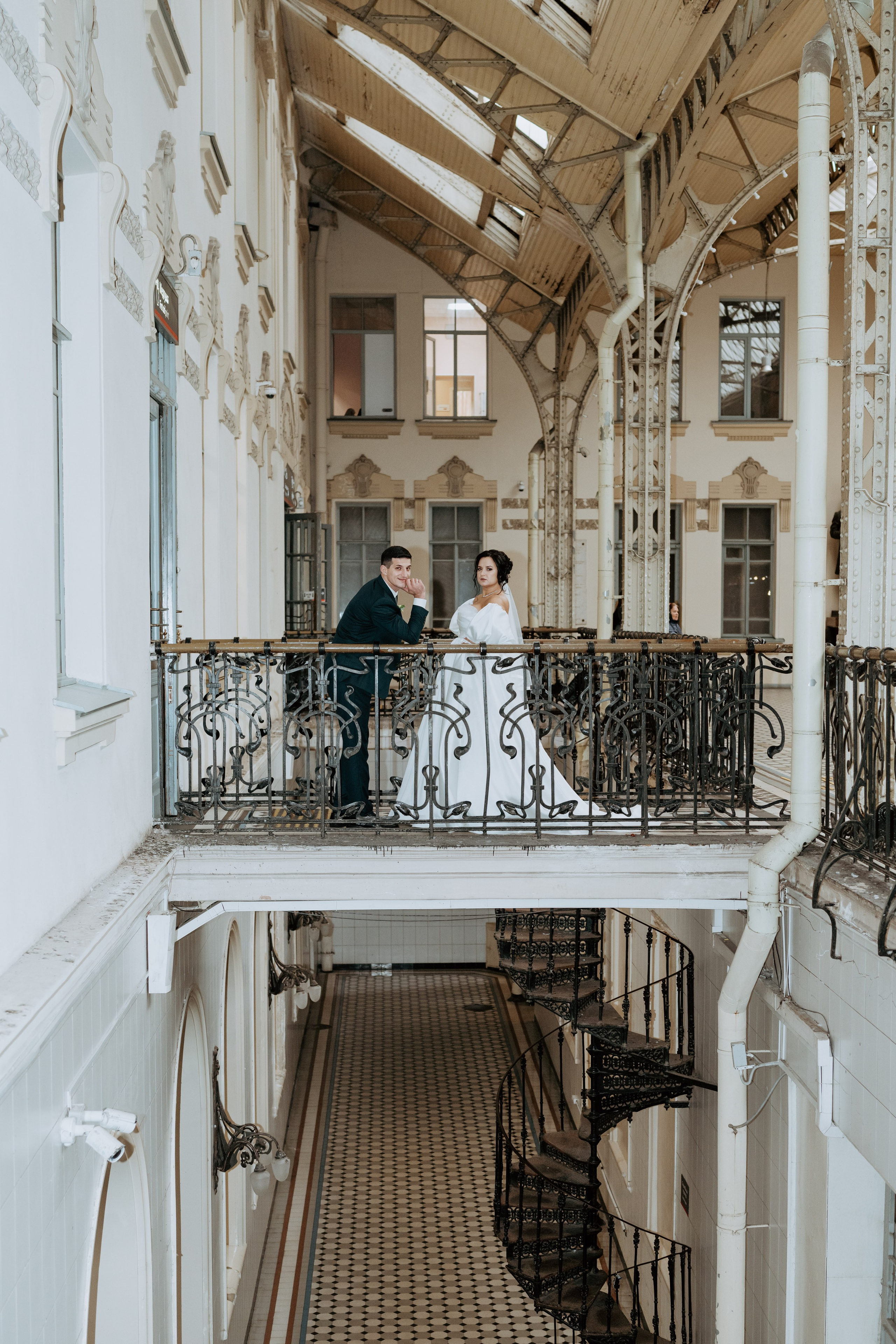 Свадьба, Витебский вокзал. Фотограф Оксана Шавва