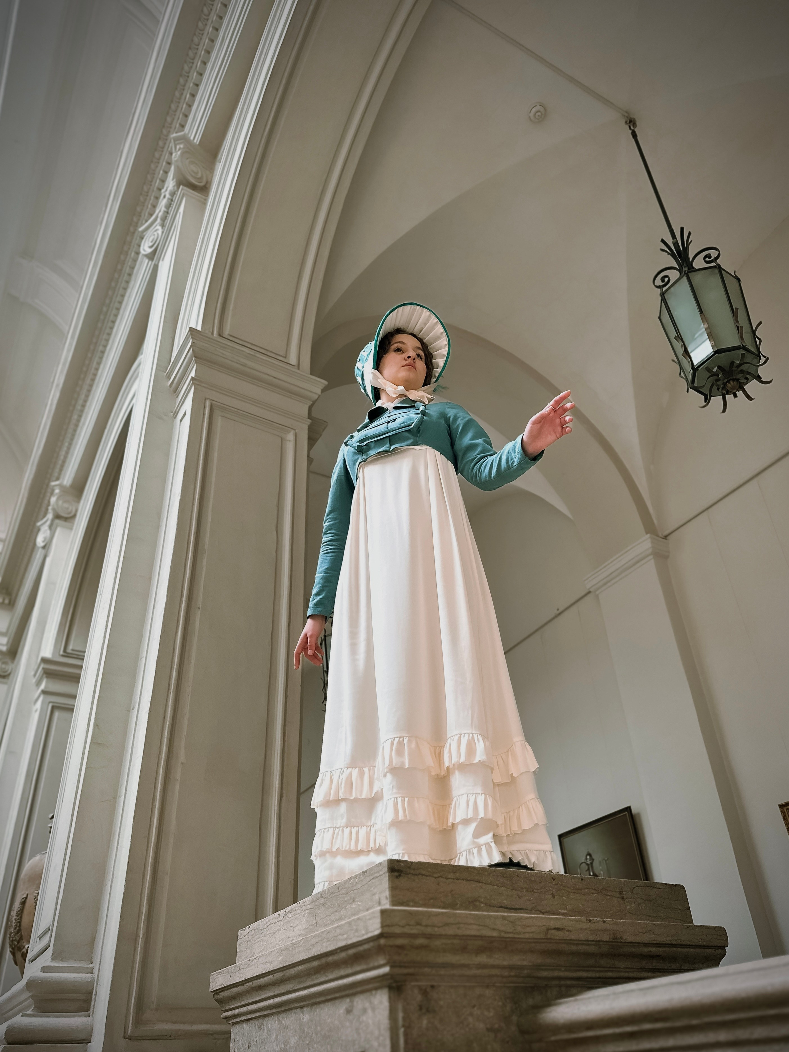 Ампир. Художник кино и телевидения по костюмам Есинская Алёна Дмитриевна