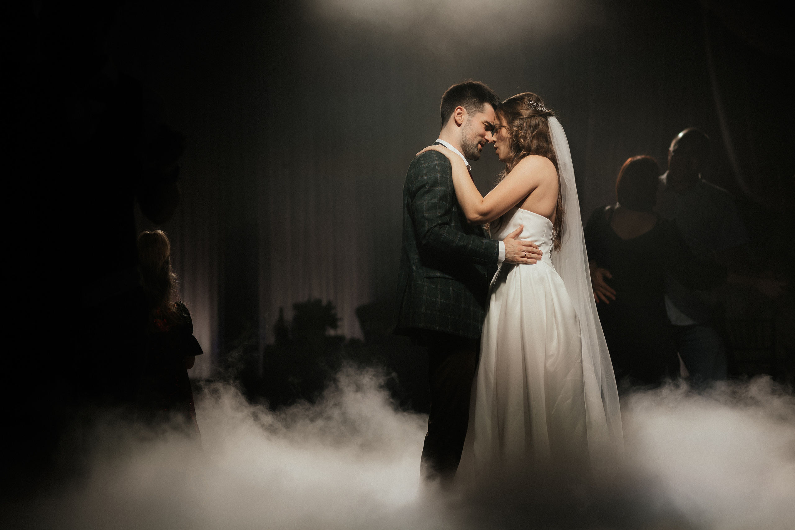 Wedding «Рarty». Свадебные фотограф и видеограф Наталья и Анатолий Новиковы СПб