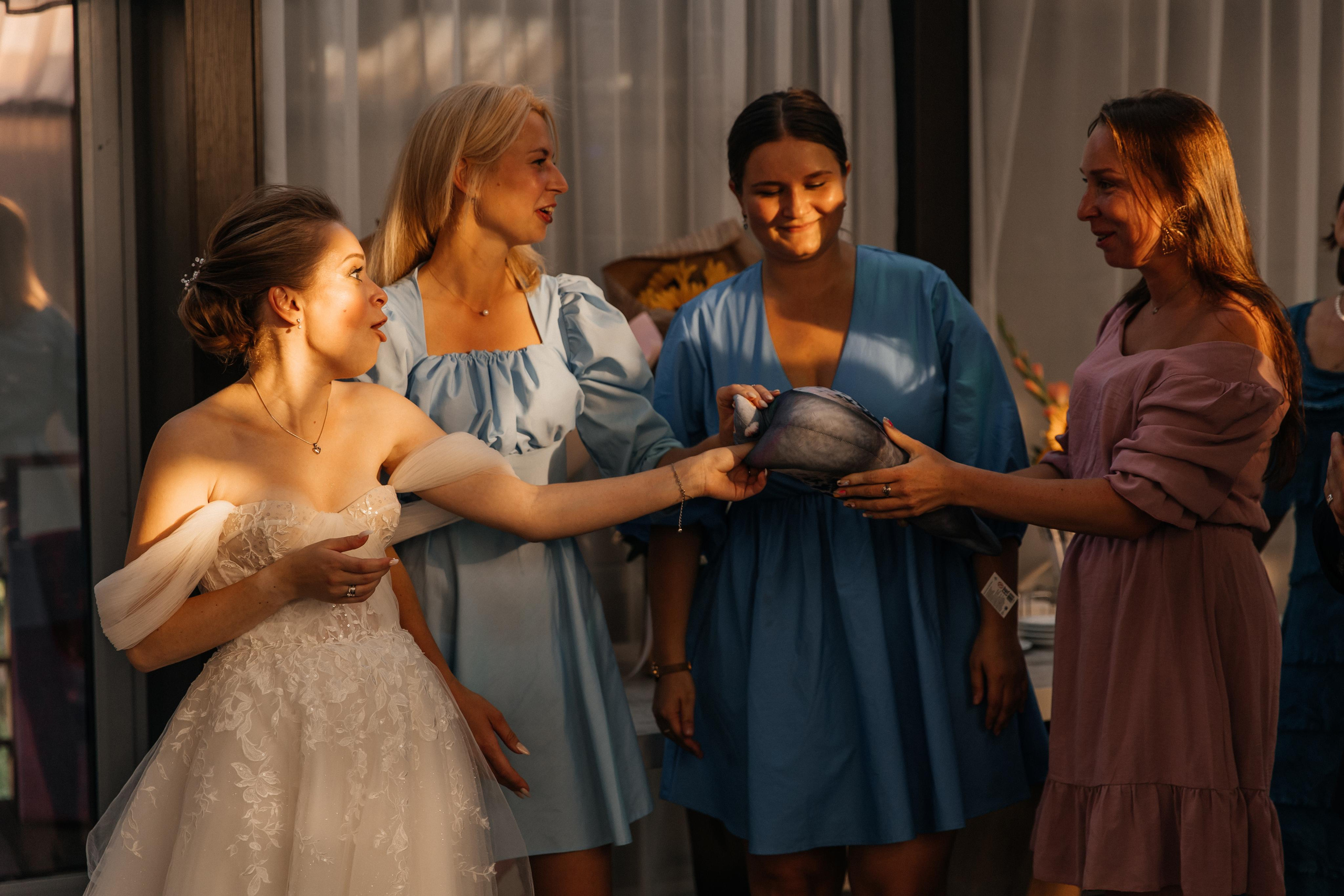 Wedding «In the heart of St.Petersburg». Свадебные фотограф и видеограф Наталья и Анатолий Новиковы СПб