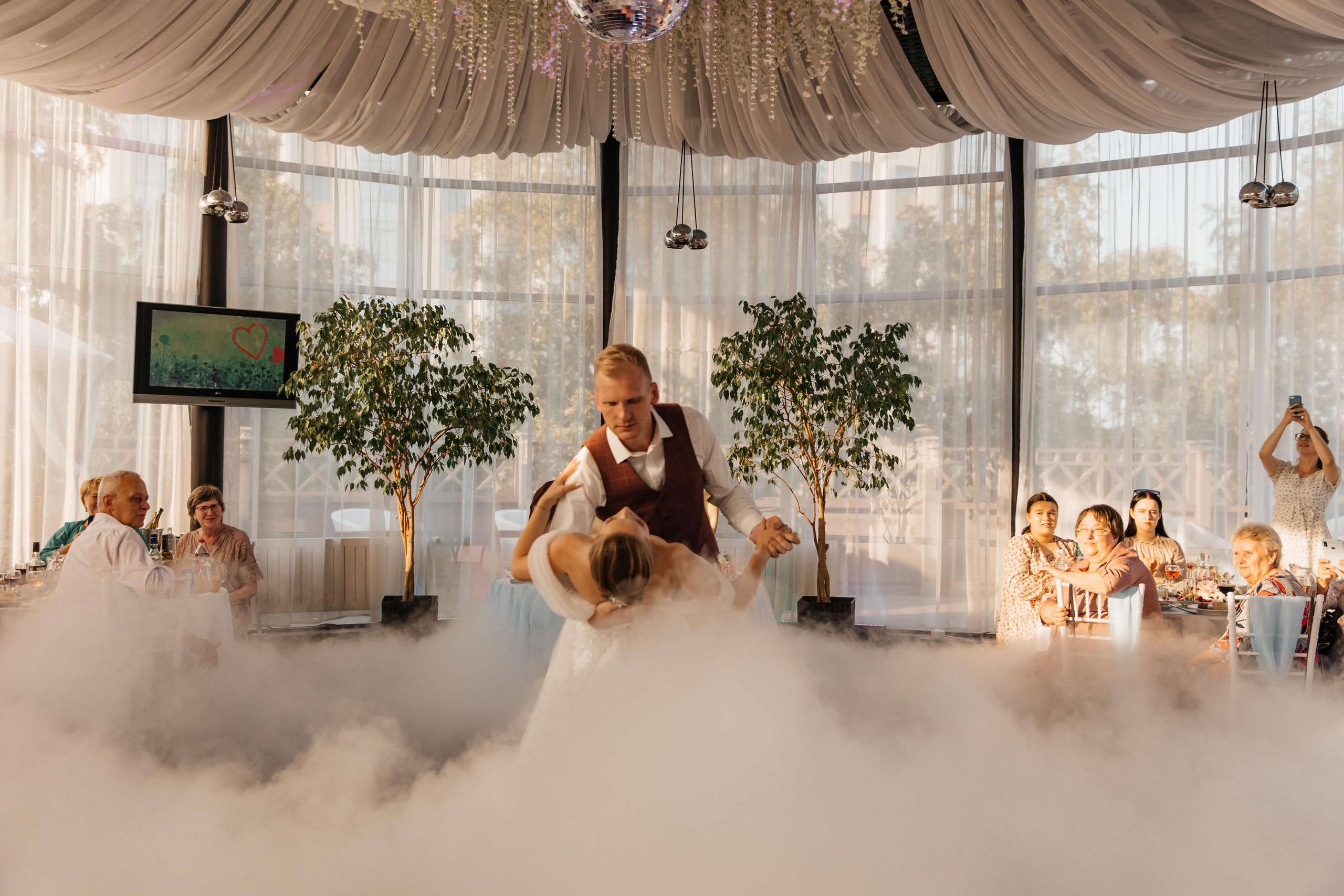 Wedding «In the heart of St.Petersburg». Свадебные фотограф и видеограф Наталья и Анатолий Новиковы СПб