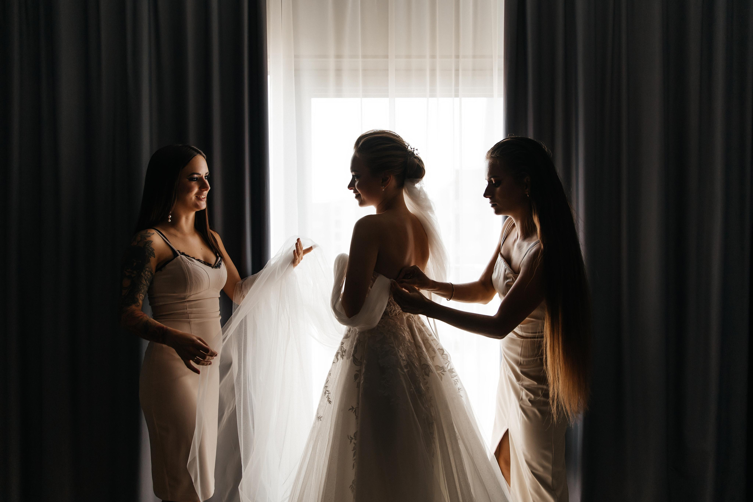 Wedding «In the heart of St.Petersburg». Свадебные фотограф и видеограф Наталья и Анатолий Новиковы СПб