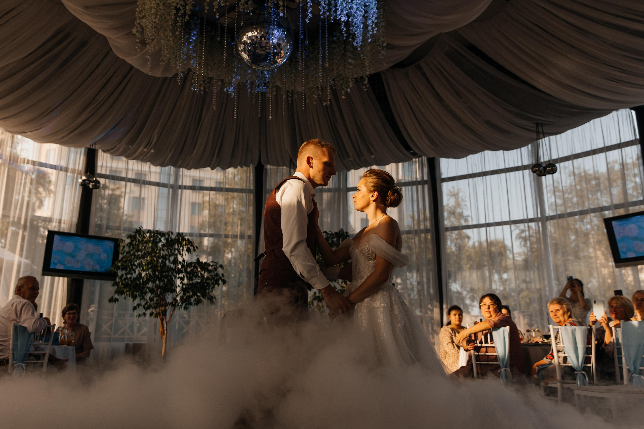 Wedding «In the heart of St.Petersburg». Свадебные фотограф и видеограф Наталья и Анатолий Новиковы СПб