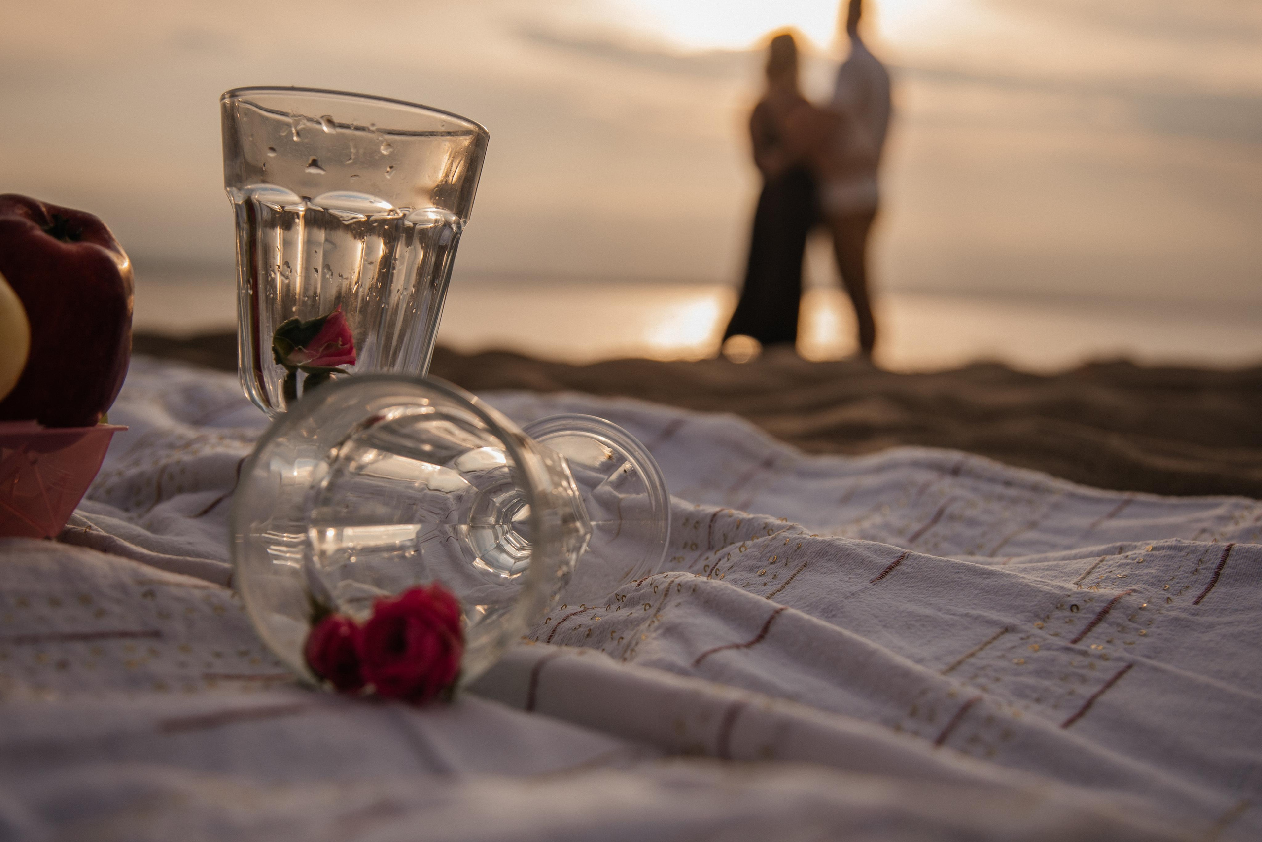 Love story «Sunset on the beach». Свадебные фотограф и видеограф Наталья и Анатолий Новиковы СПб