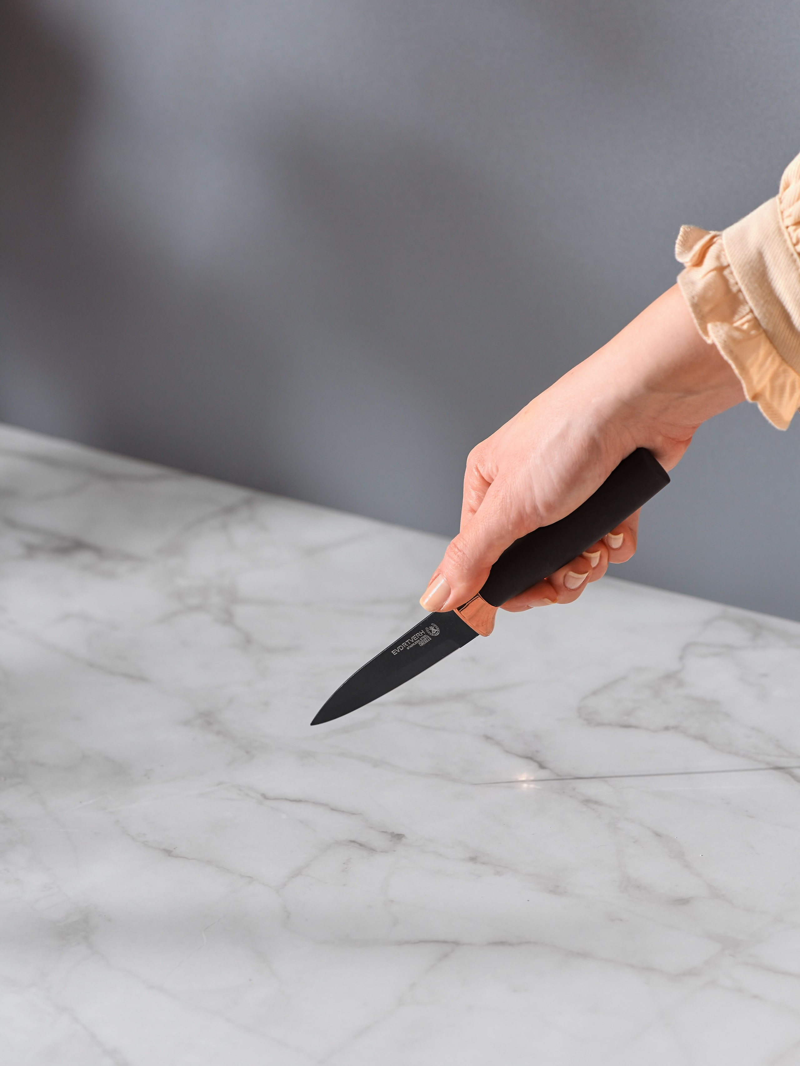 Ножи. Предметный фотограф, инфографика и видео в Санкт-Петербурге