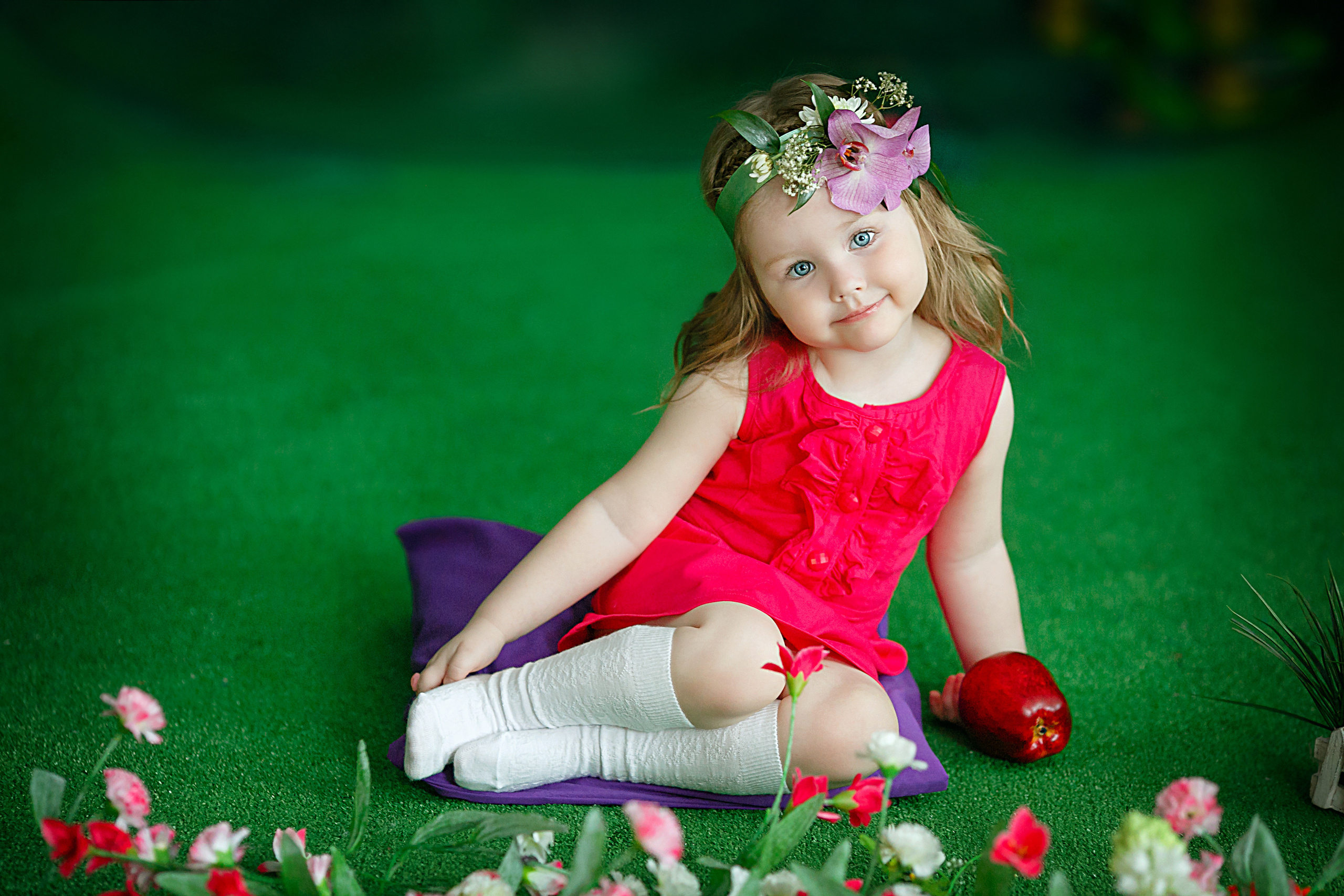 ДЕТИ. Фотопроект «Венок из живых цветов». Фотограф в Москве Оксана Цехмистер