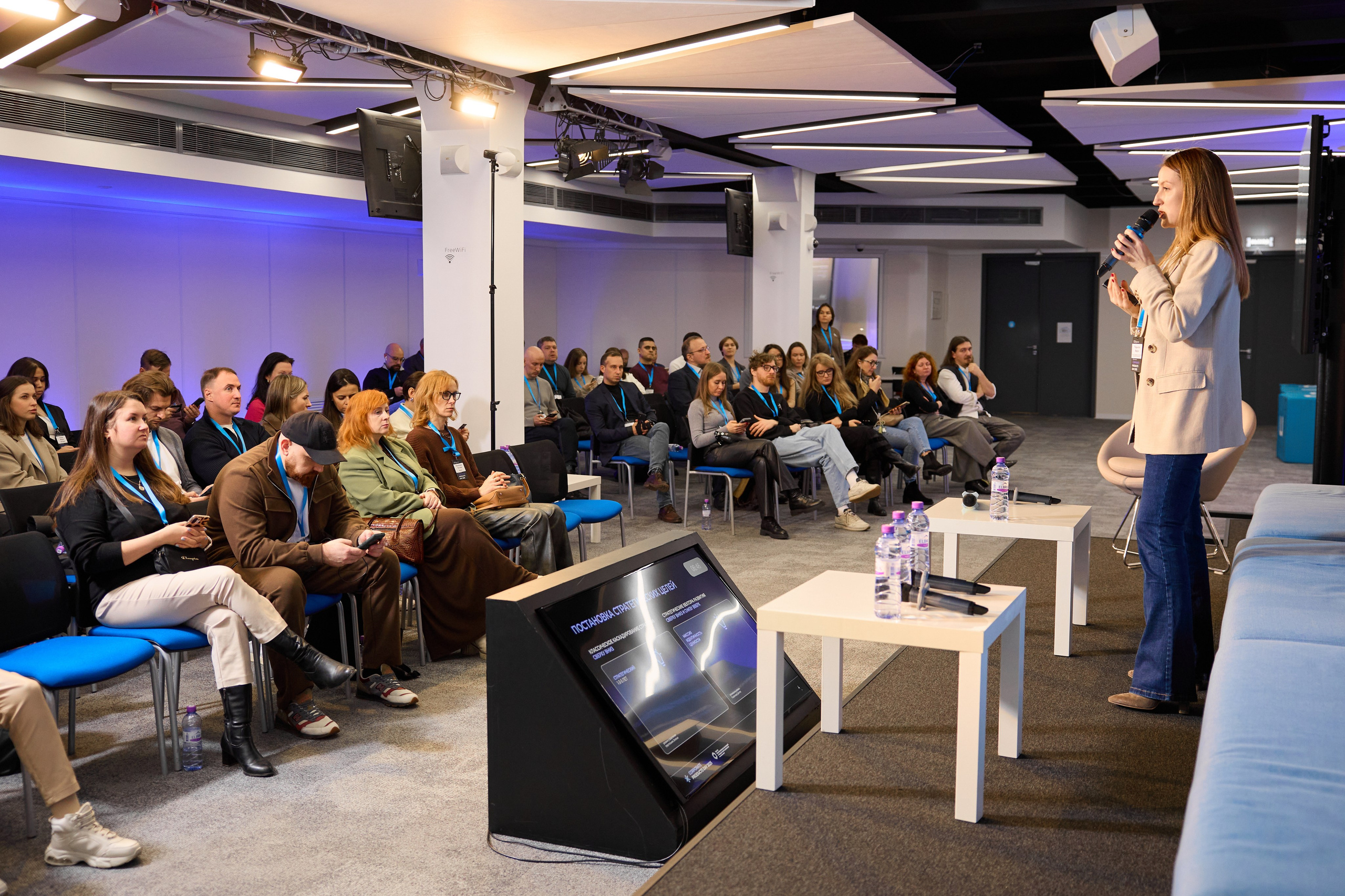 Бизнес-конференции. Репортажные, спортивные сьемки, в Москве Егор Евтюхов