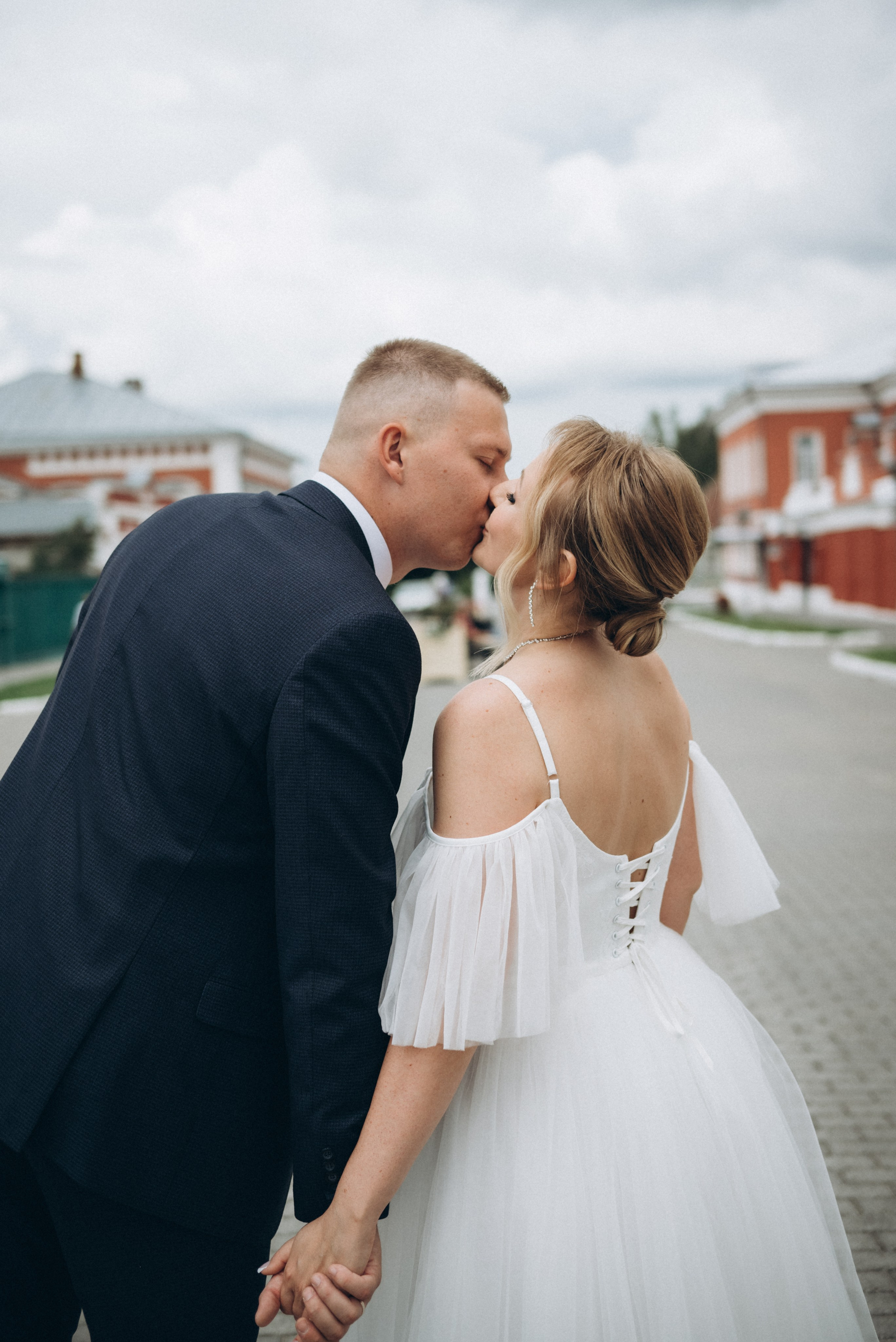 Свадебная фотосессия в Коломне. Индивидуальный, свадебный, и love-story фотограф в Москве