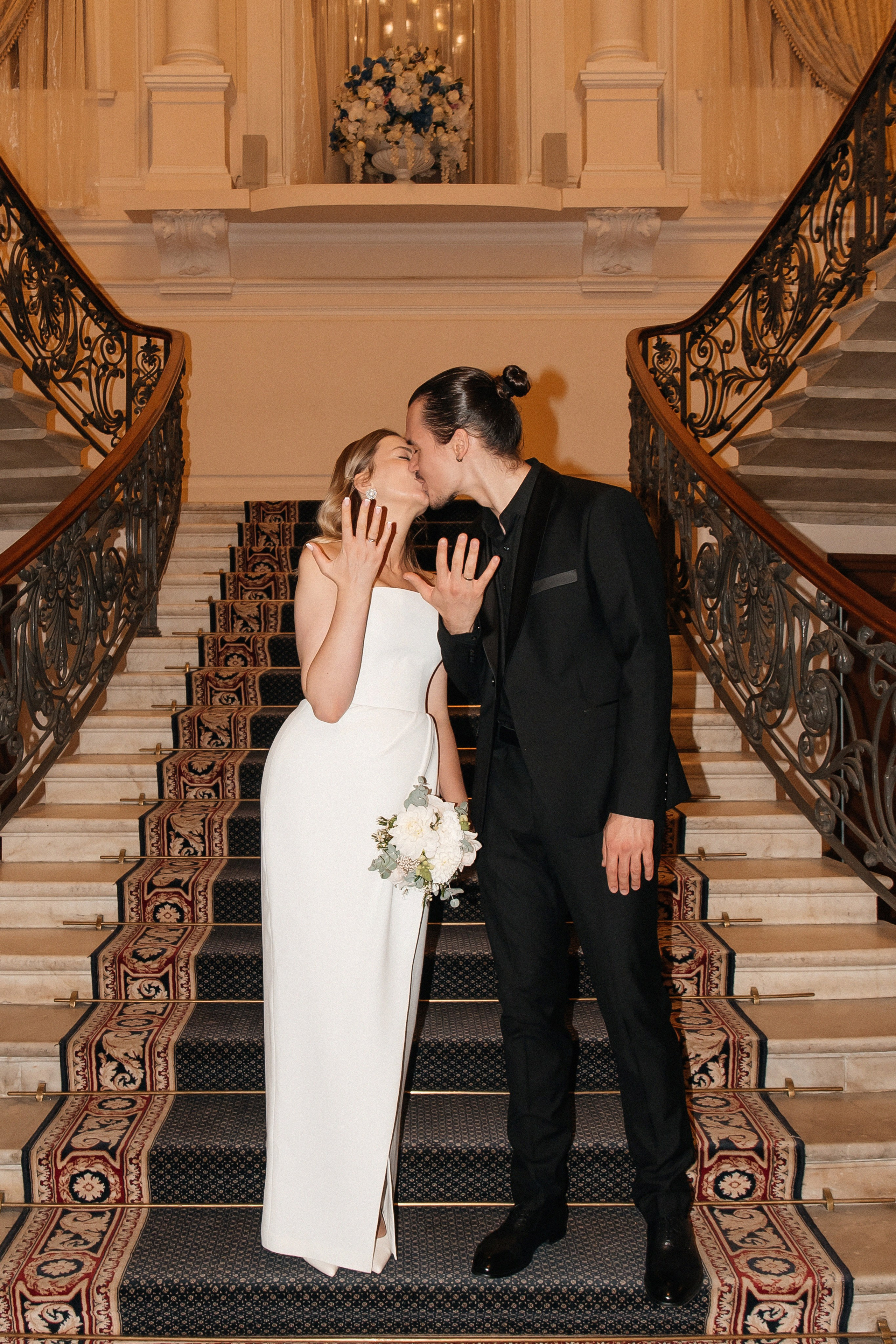 ANONS. Мария — Свадебный фотограф