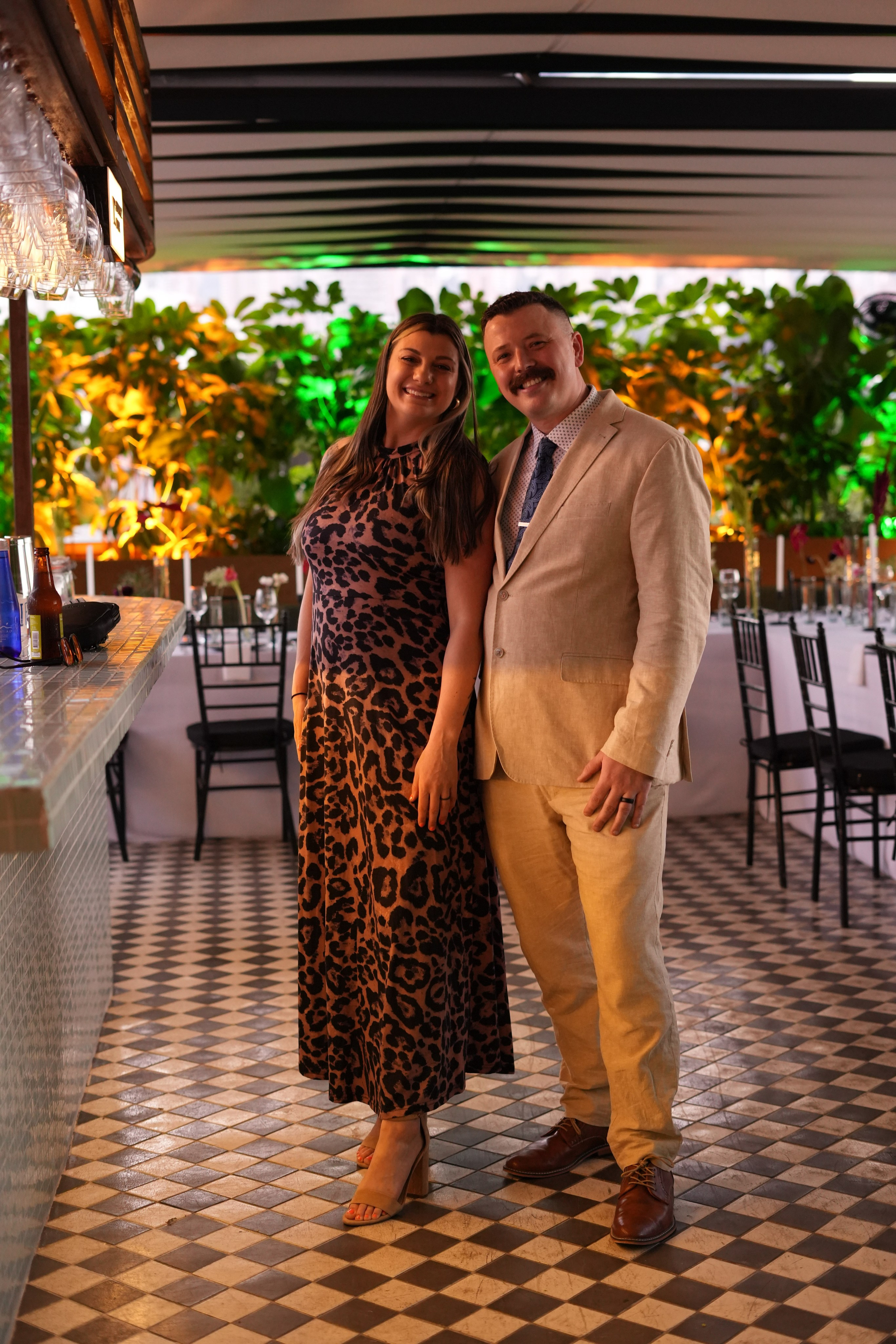 Olivia and Zack / 1 wedding day. Wedding Photographer in Barcelona and Medellin