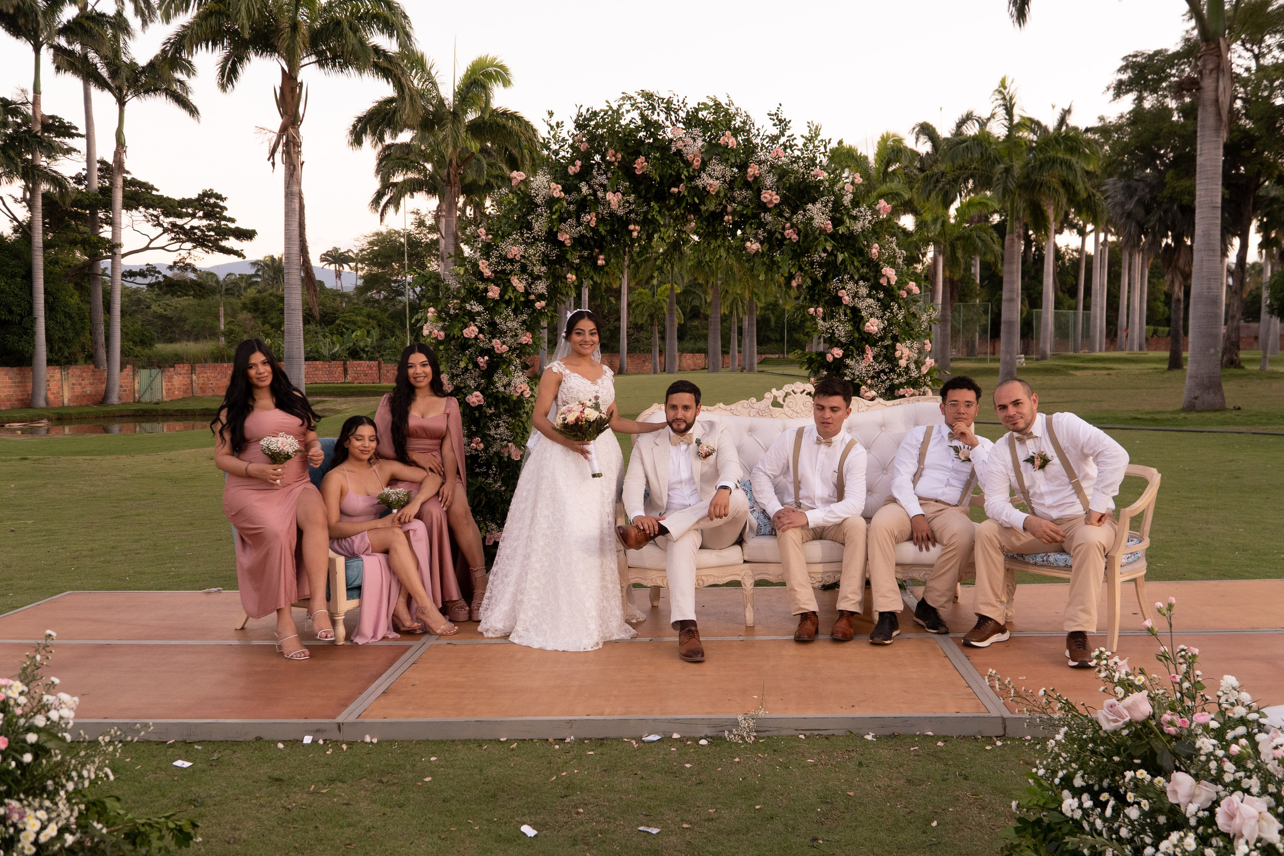 Carola & Gerson. Wedding Photographer in Barcelona and Medellin