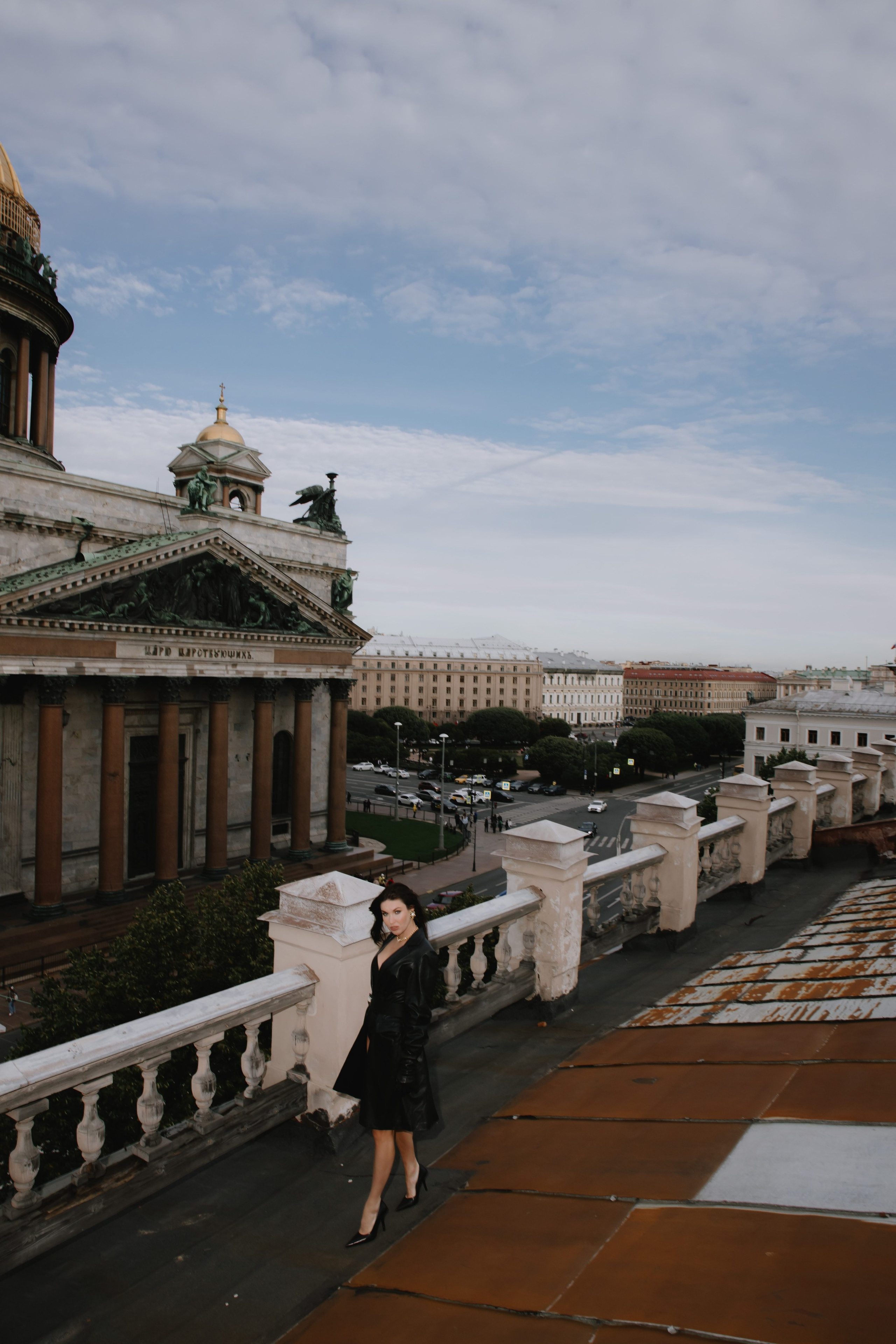Вероника (съемка на крыше). Фотограф в Москве и Санкт-Петербурге Дарина