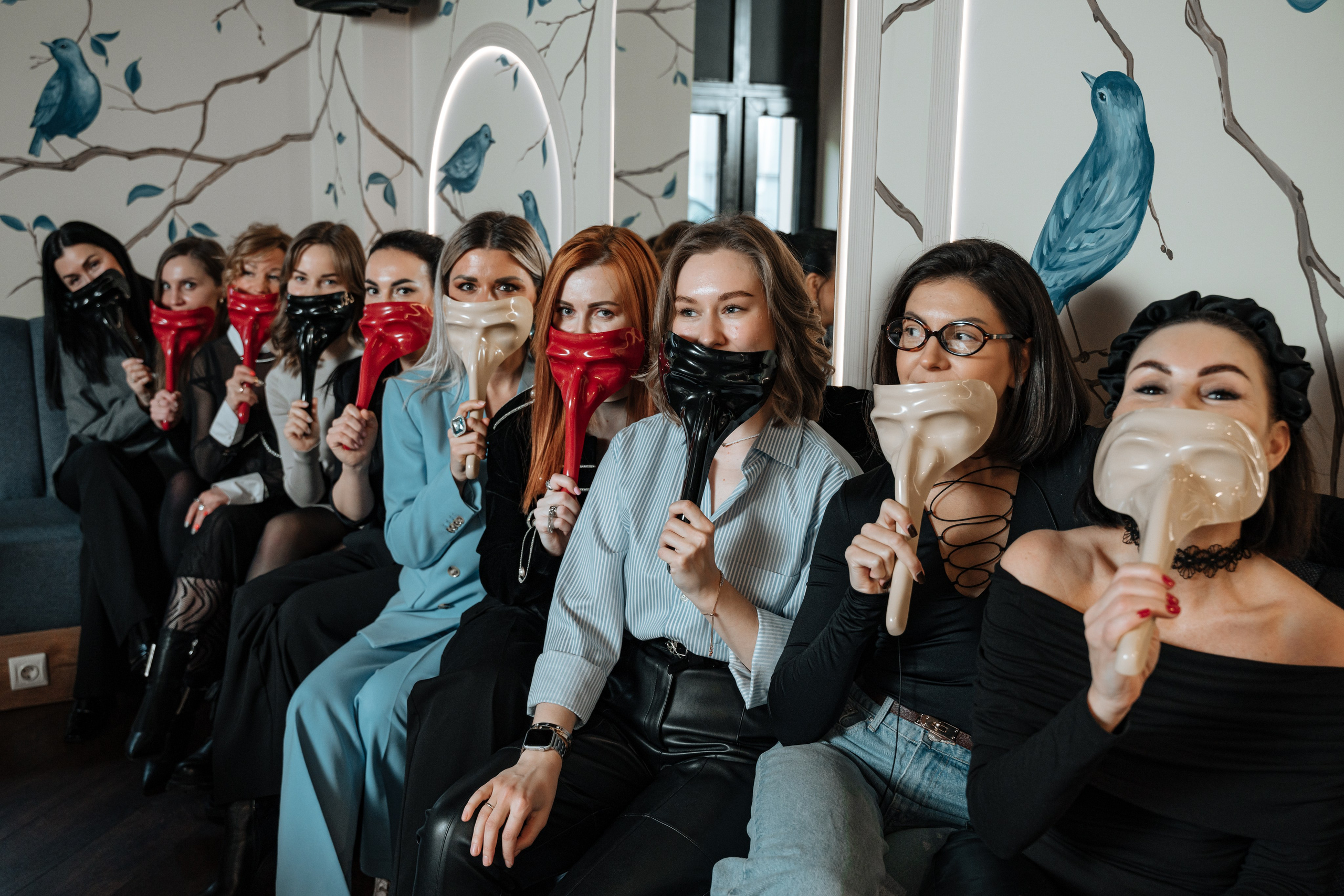 Мафия. Бар FINCH. ЖЕНСКИЙ КЛУБ LAXMI. Портретный фотограф в Санкт-Петербурге Дмитриева Наталия