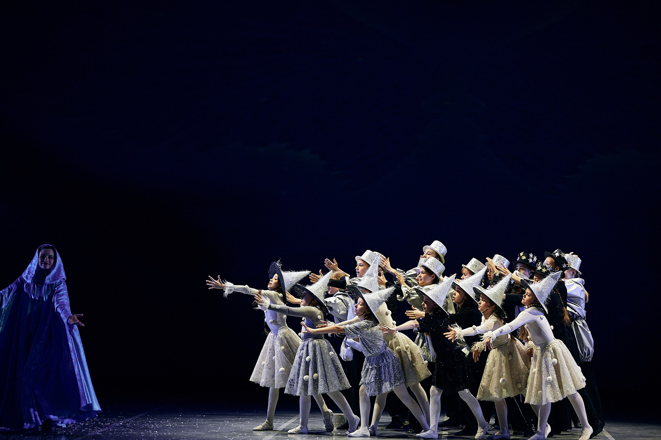 Спектакль «Синяя птица». Семейный и репортажной фотограф в Красноярске и Москве Виктор Бабинцев