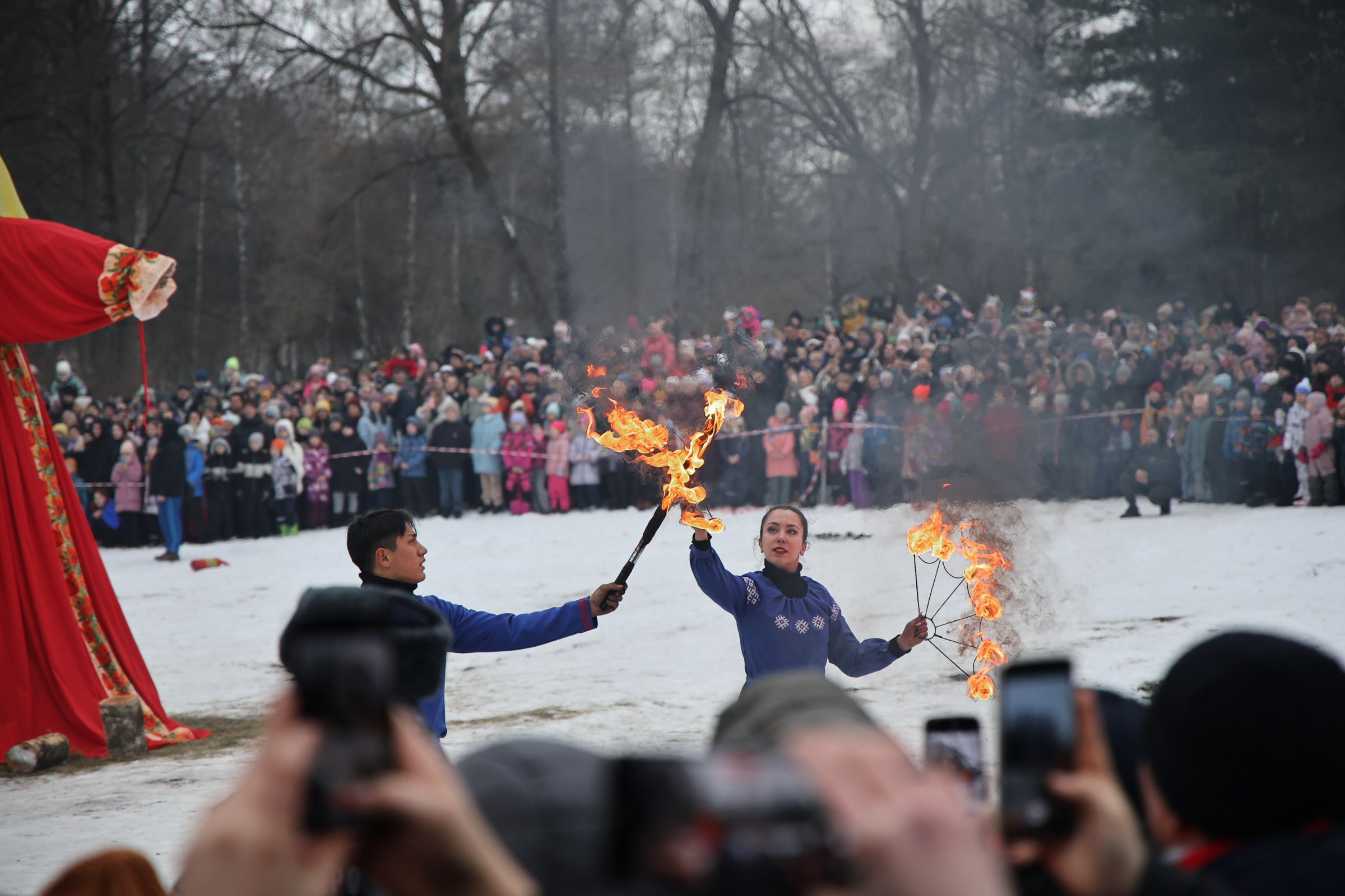 Широкая Масленица ГМЗ Павловск. Фотограф Валерий Сабрам