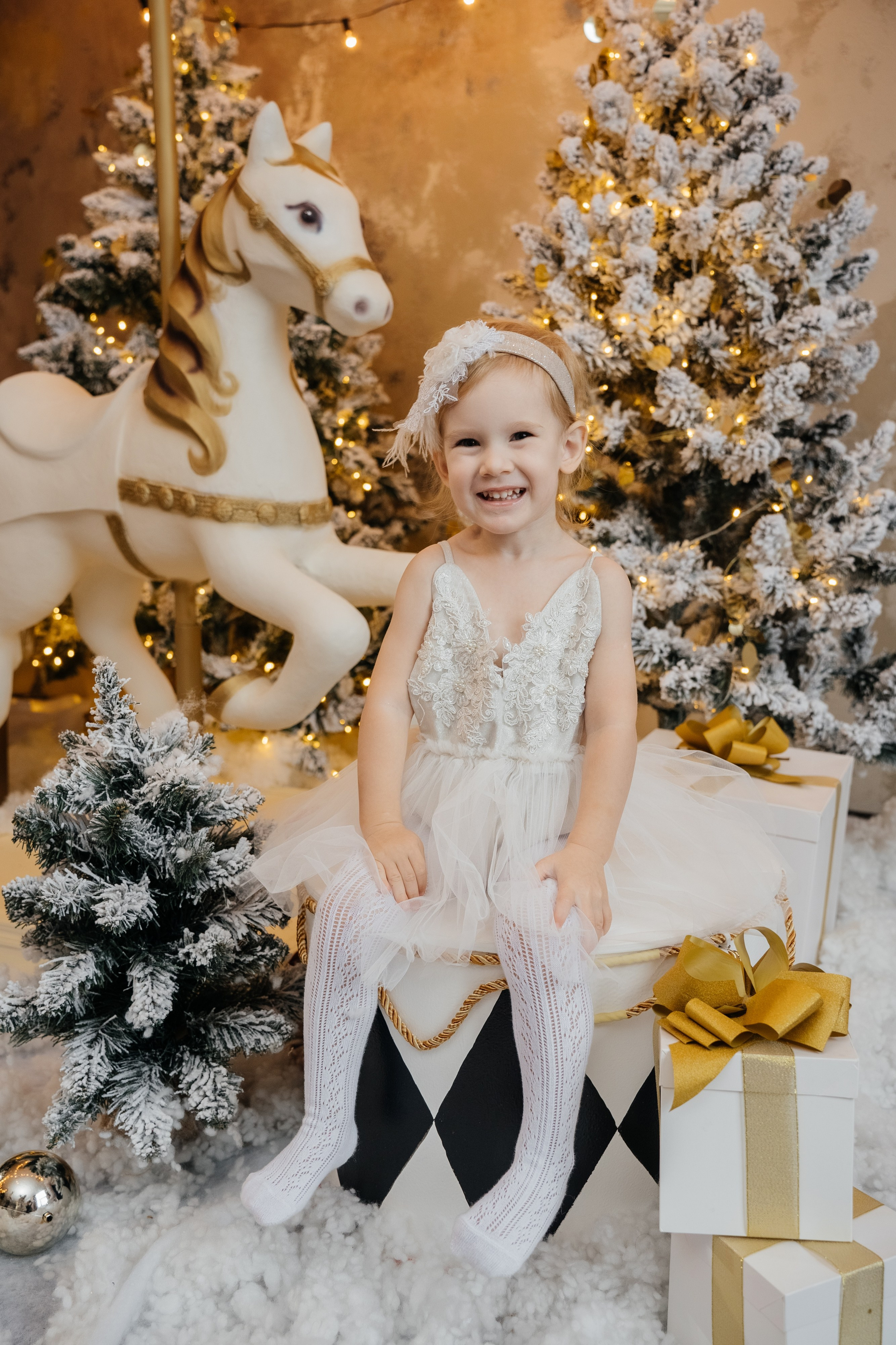 Детский гардероб. Лана Абрамян-Фотограф новорожденных и беременных в Новороссийске Анапе