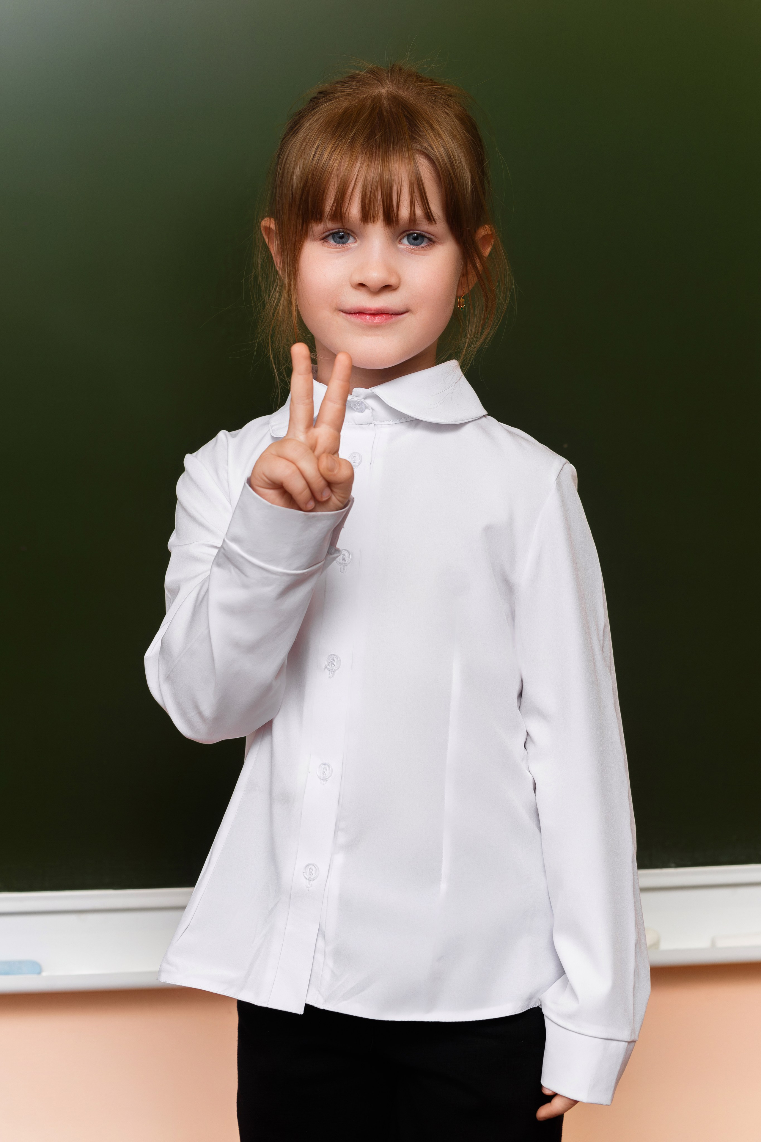 СЪЕМКА ПОРТРЕТОВ ПЕРВОКЛАССНИКОВ В КЛАССЕ. ТВОЙ АЛЬБОМ / ТВОИ ПРАВИЛА