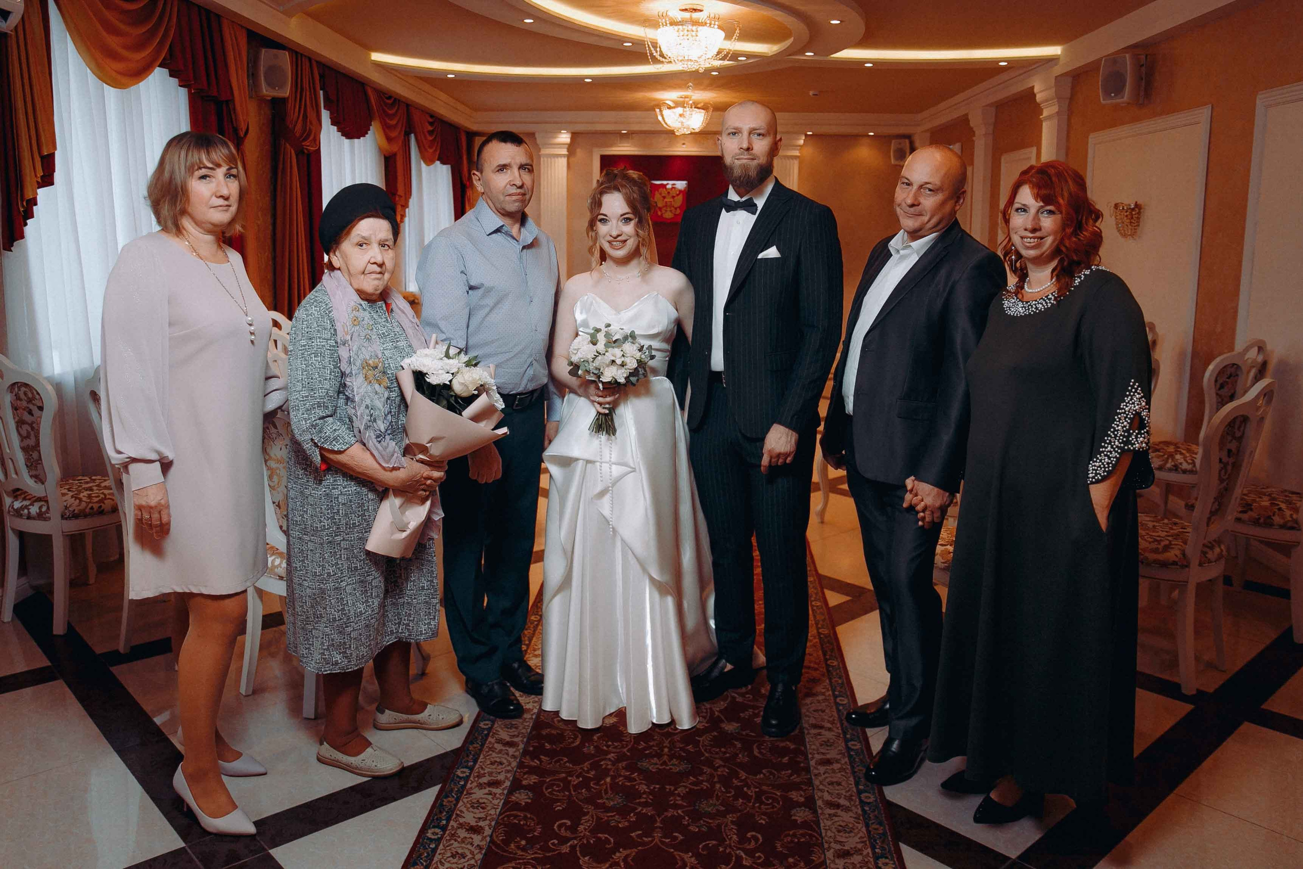 Загс + площадка. Ваш репортажный фотограф Артемий Антонов