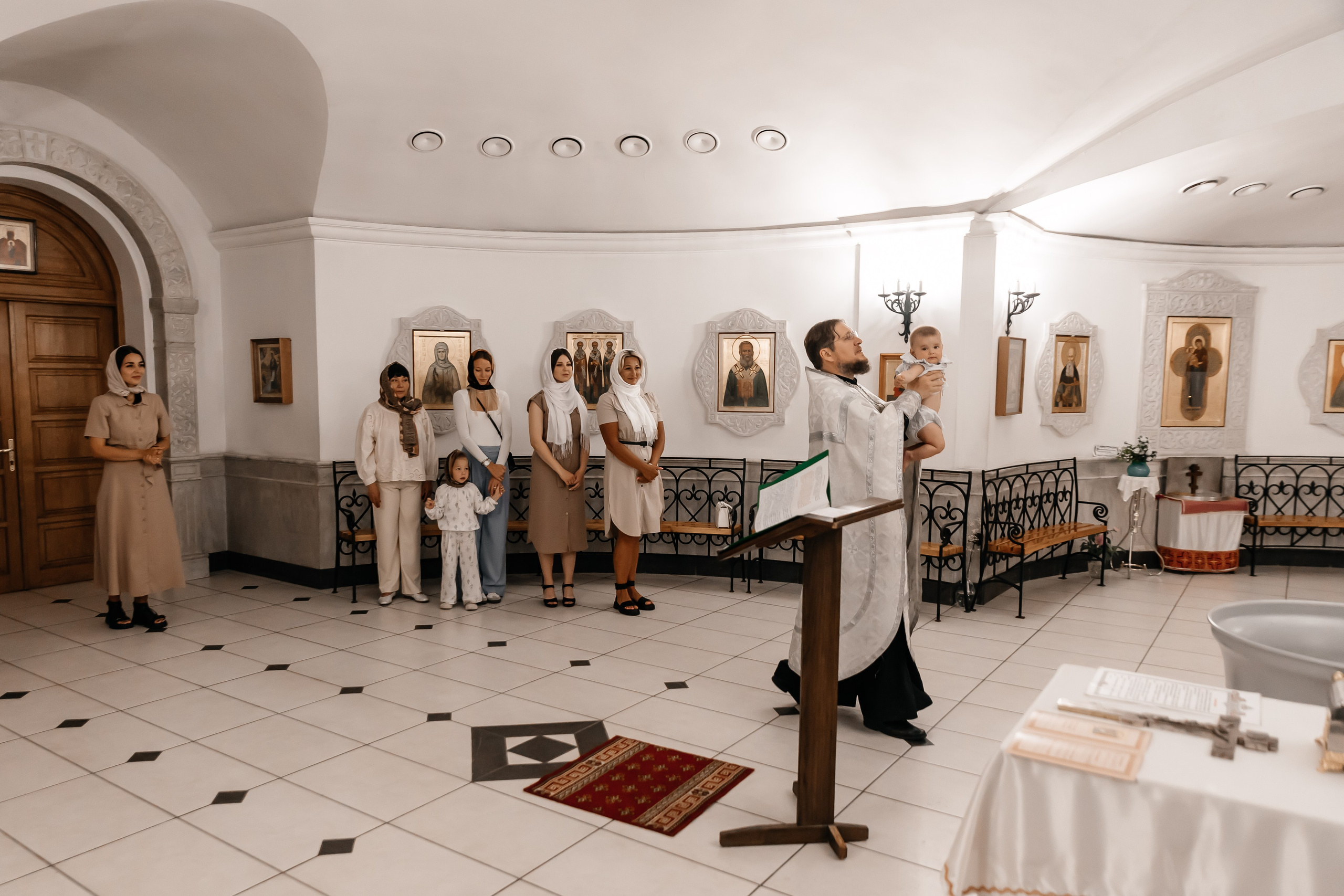 Крещение Ксении. Семейный фотограф Минск Усова Ольга