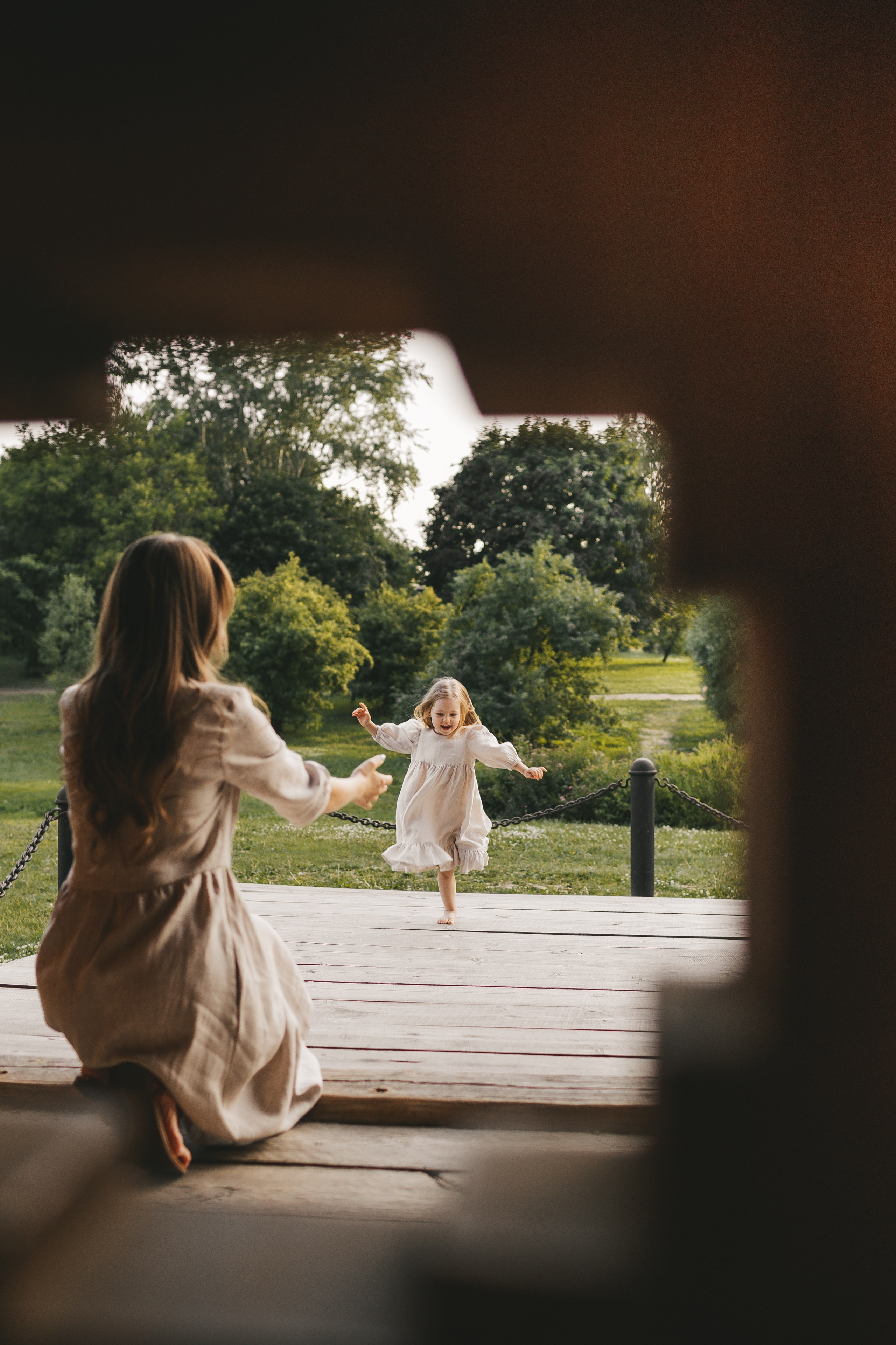 Света и Стефа в Коломенском. Семейный и детский фотограф и видеограф в Москве, Дрокина Наталья