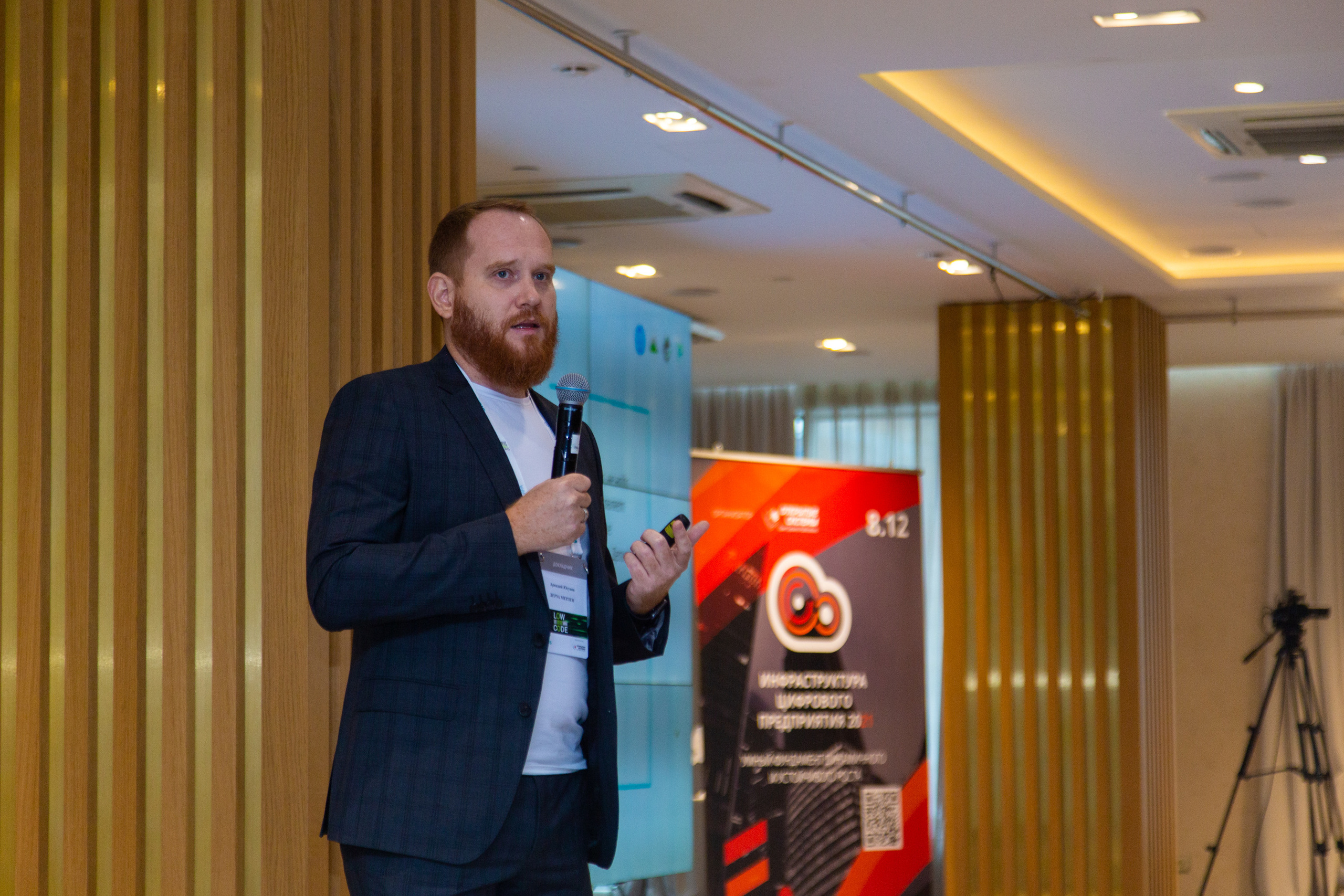 Low Code. Виктория Еремина — фотограф и видеограф в Москве