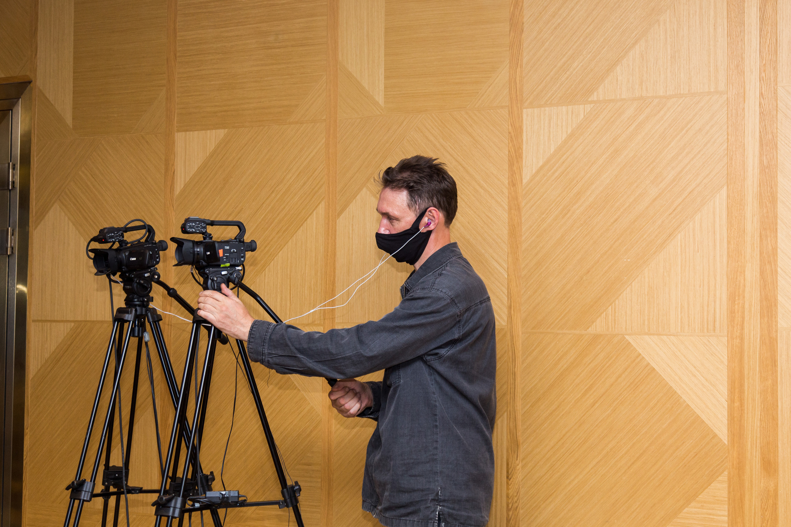 Управление данными. Виктория Еремина — фотограф и видеограф в Москве