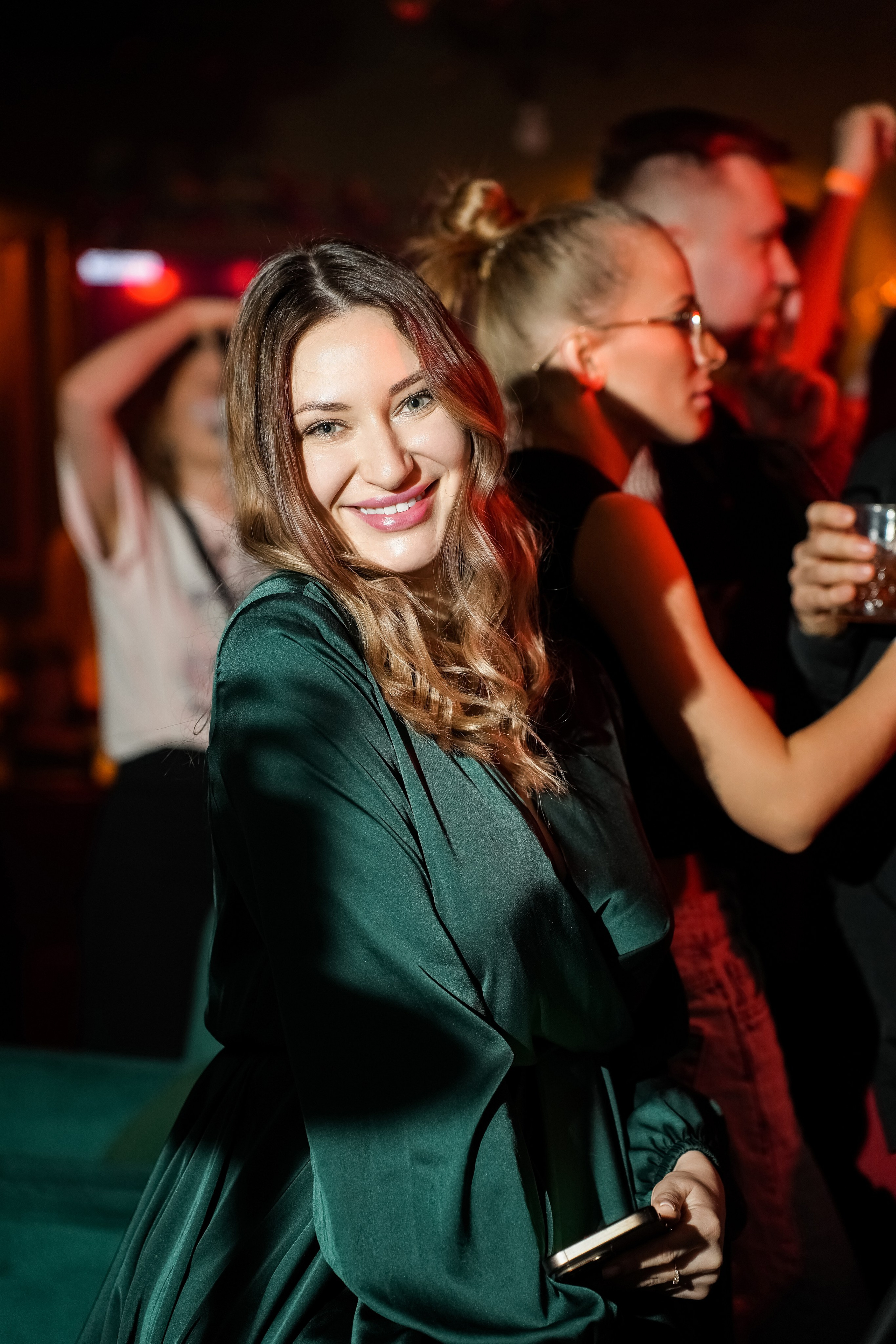 EVENT-туса в караоке. Свадебный фотограф и видеограф в Ростове-на-Дону. Максим и Наталья Лебедевы