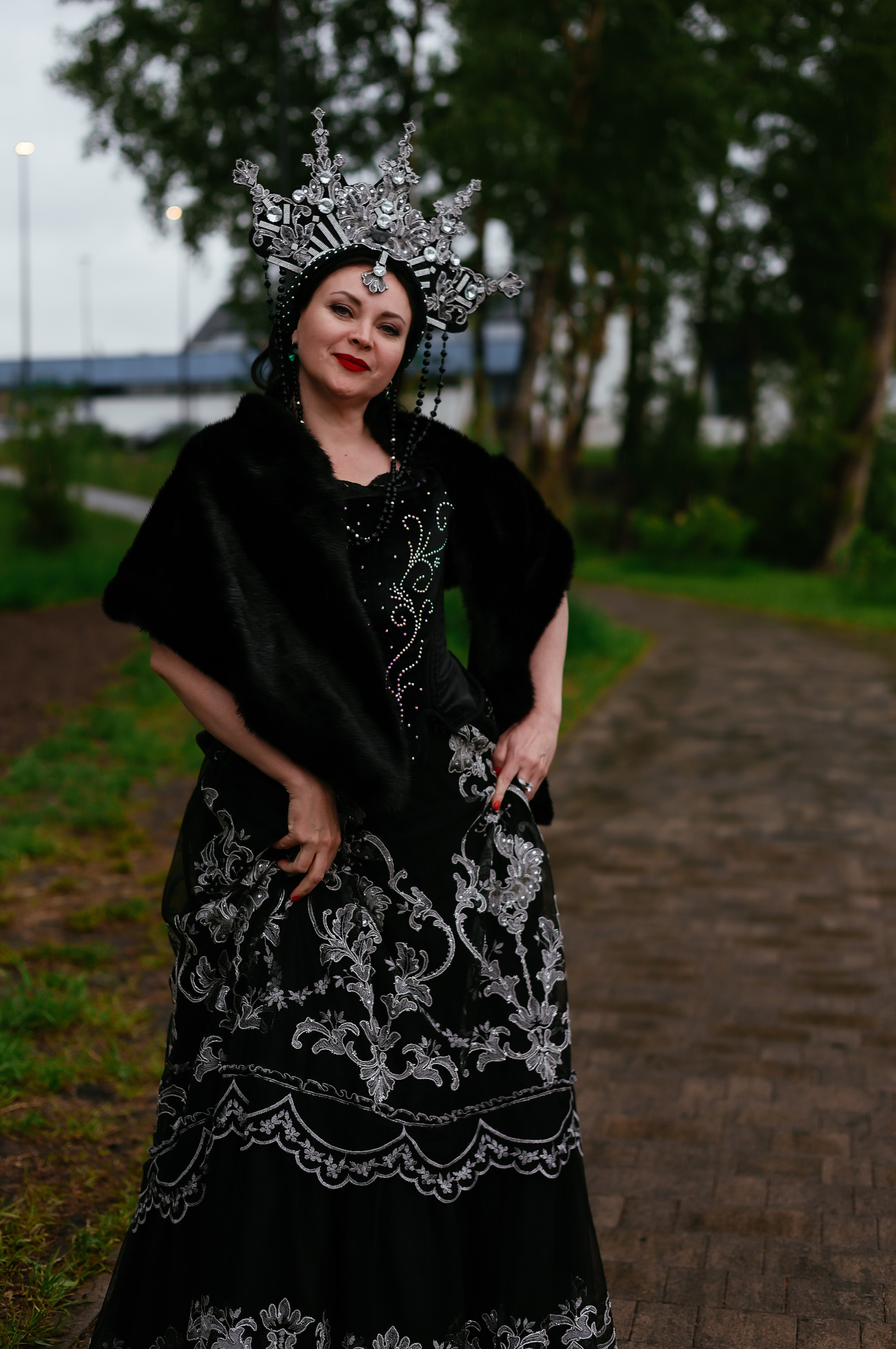 ВСТРЕЧА ЗАКАТА «ТЫ КОРОЛЕВА». Фотограф Красноярск съемки лавстори, фотосессия в студии, портретная съемка, творческие фотосессии