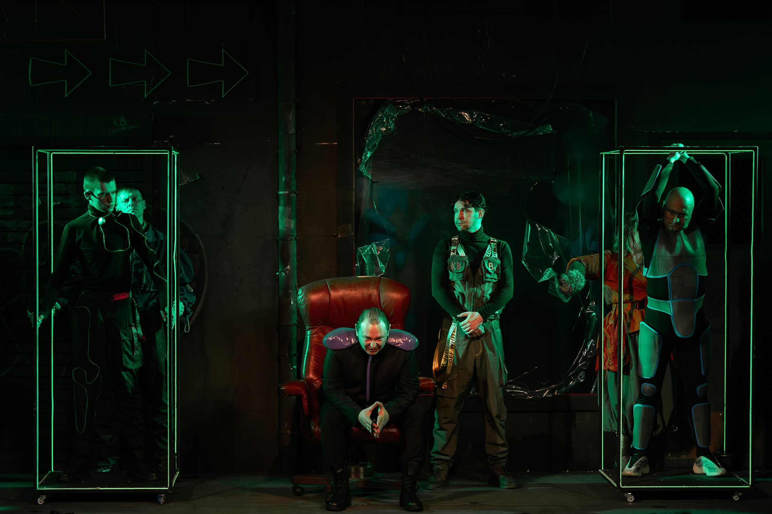 Театр Юного Зрителя «Буратино 2087». Кадр Плюс — Фотография с характером «Визуальный продюсер и фотограф Марк Файзулин»