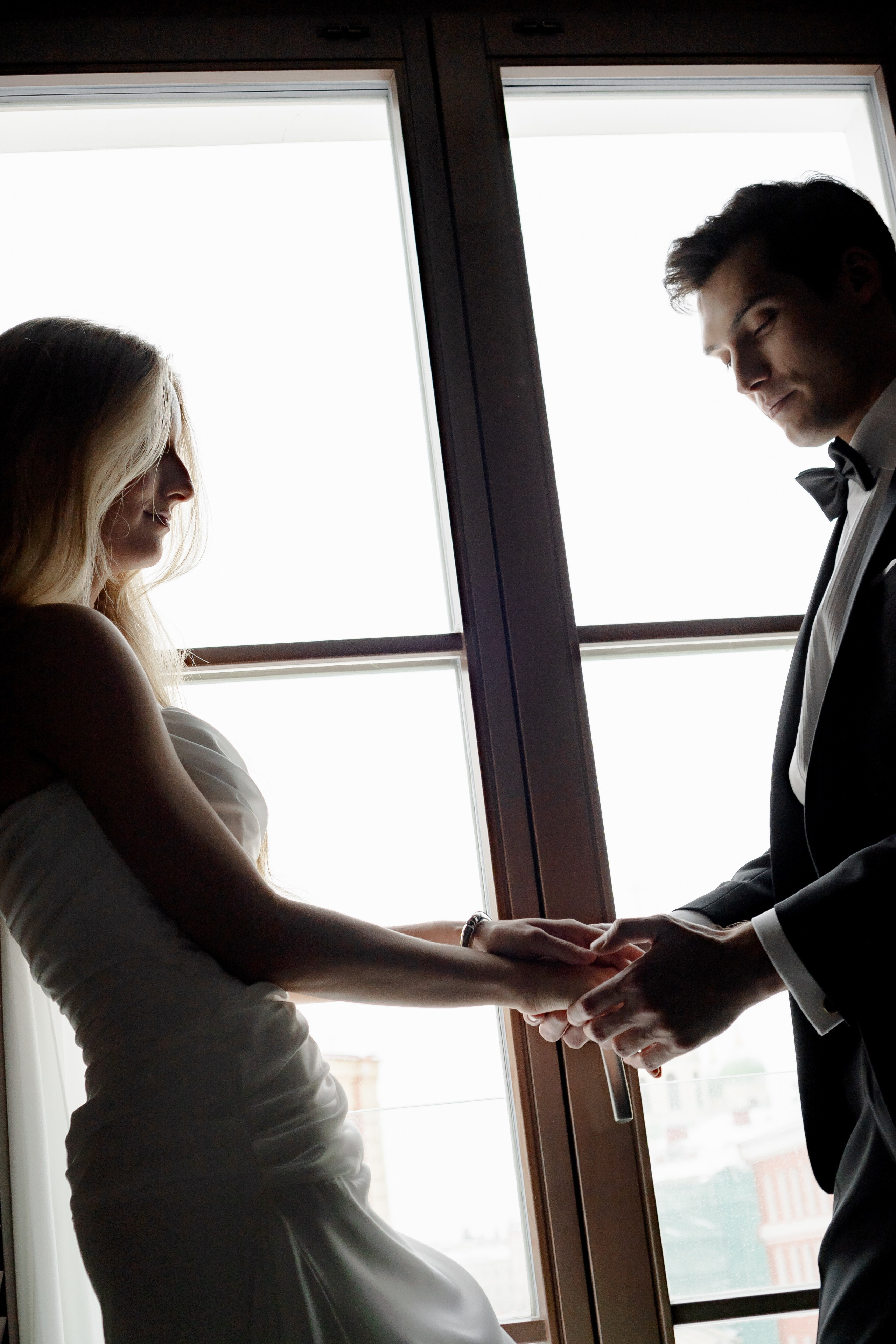 ЭЛЕГАНТНАЯ СВАДБЕНАЯ СЬЕМКА ЖЕНИХА И НЕВЕСТЫ В ДОРОГОМ ОТЕЛЕ САНКТ-ПЕТЕРБУРГА. Профессиональный фотограф, Санкт-Петербург — Виктория Богомолова