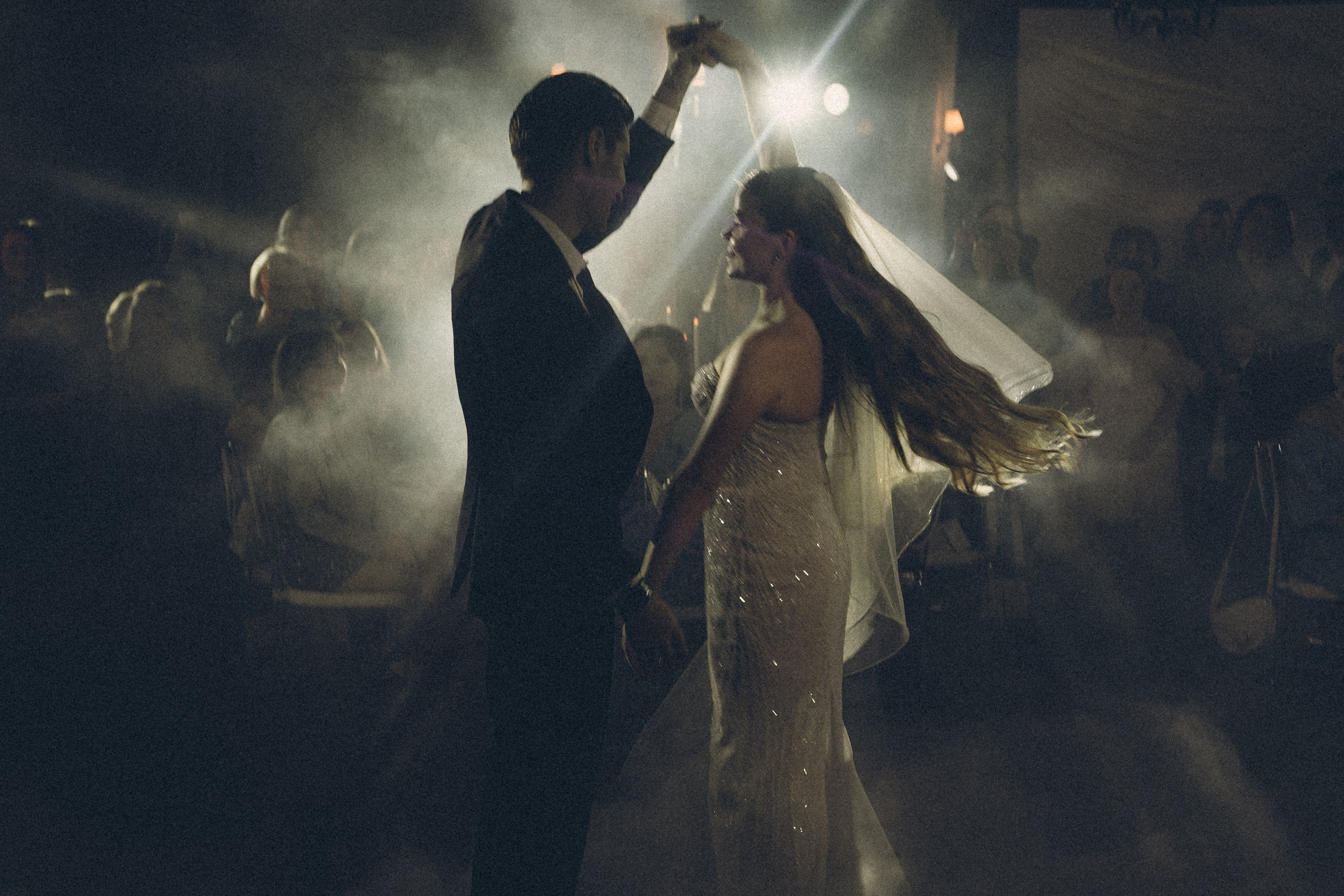 СВАДЕБНАЯ СЬЕМКА В ОТЕЛЕ В СИБИРИ. Профессиональный фотограф, Санкт-Петербург — Виктория Богомолова