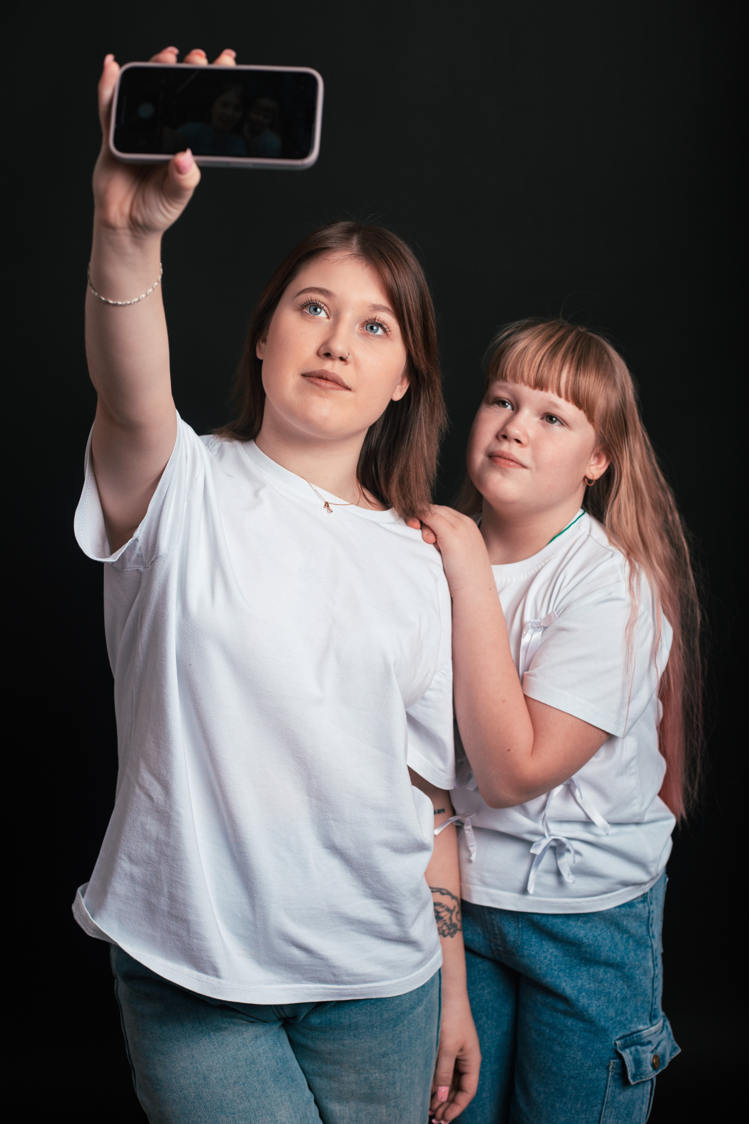 Sonya & Karina. Руслан Ивановский