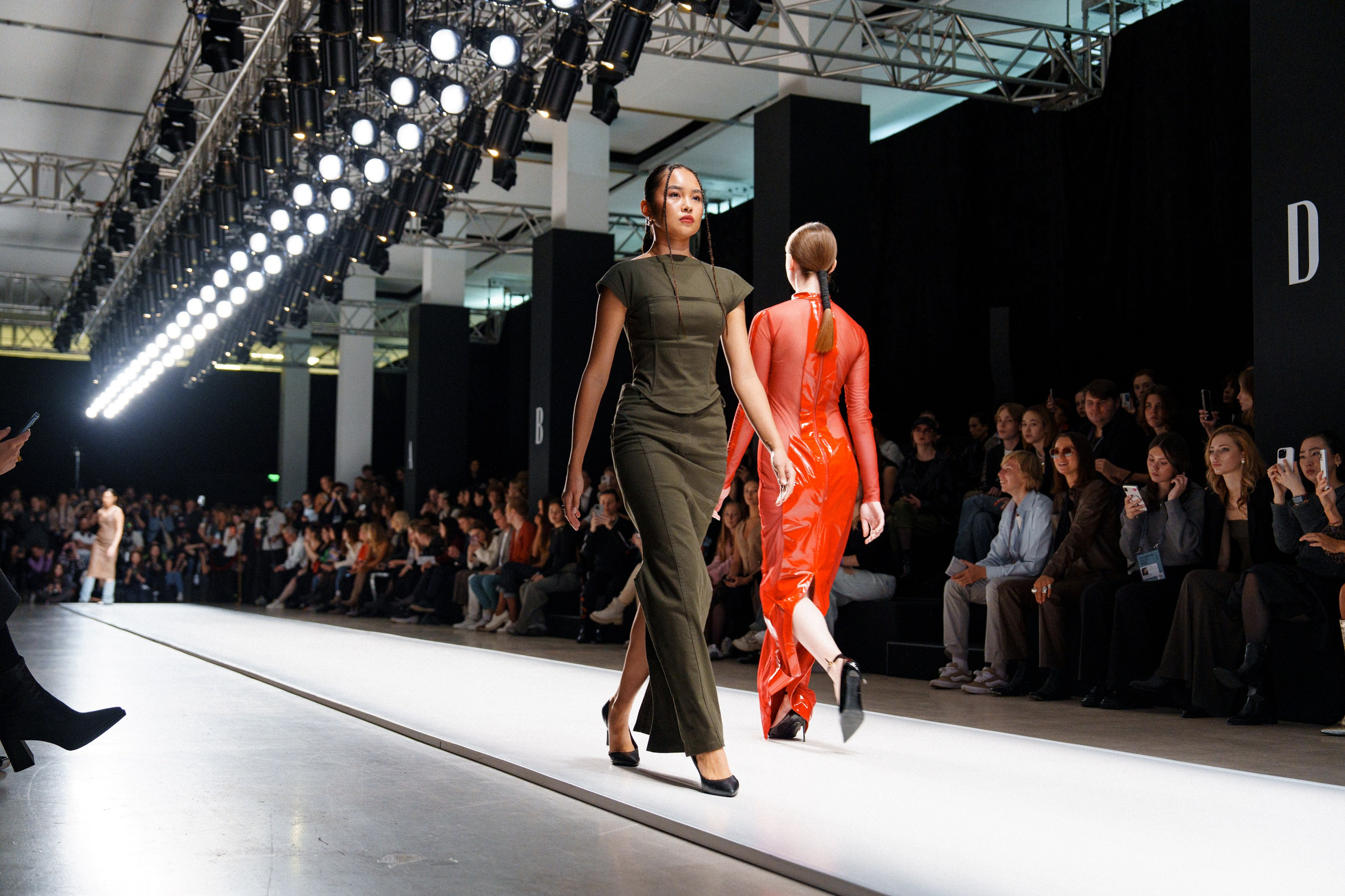 Moscow Fashion Week 2024 осень. Фотограф Николай Прокофьев модельные тесты в Москве