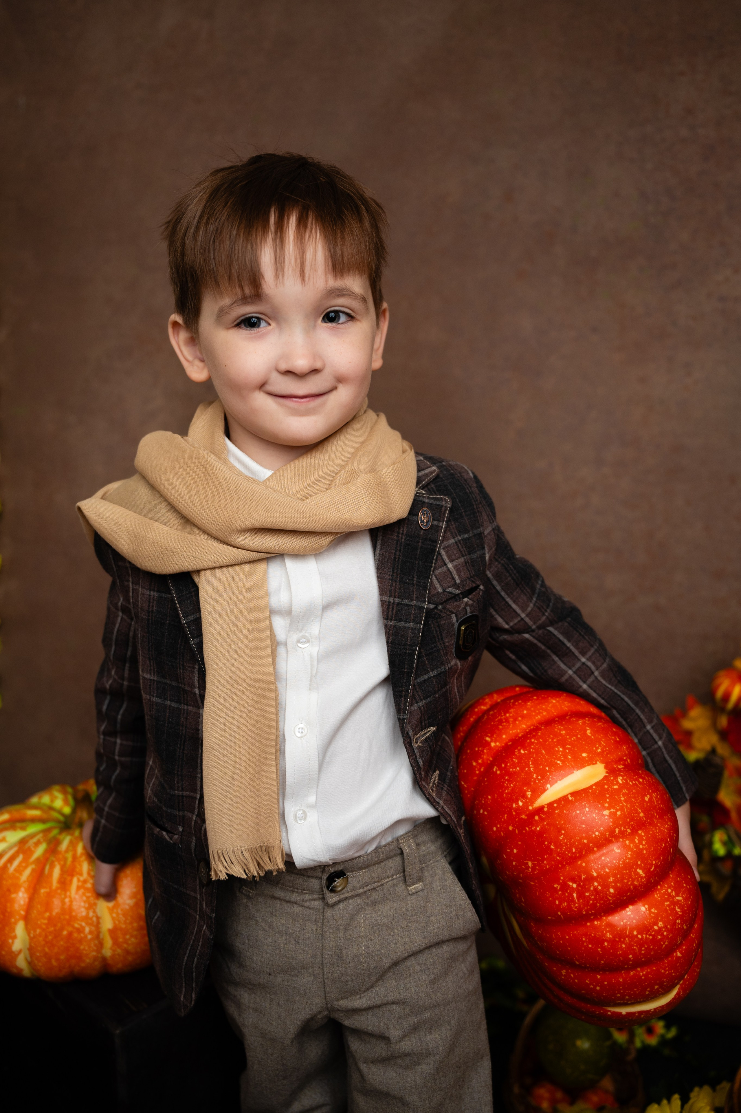 Осенние проказники. Современный выпускной альбом