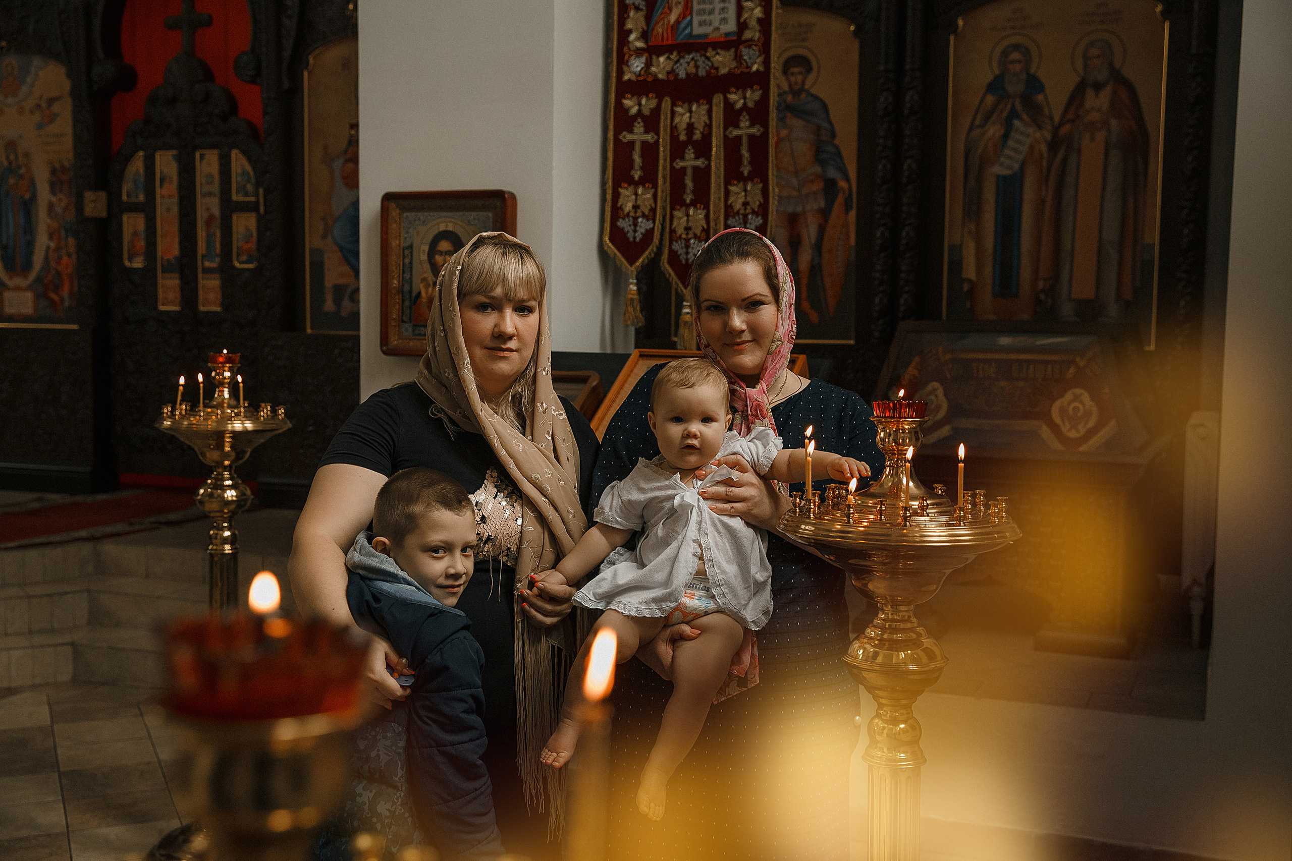 Крещение в Храме в честь иконы Пресвятой Богородицы «Всех скорбящих радость». Свадебный и семейный фотограф в Саратове Виолетта Привалова