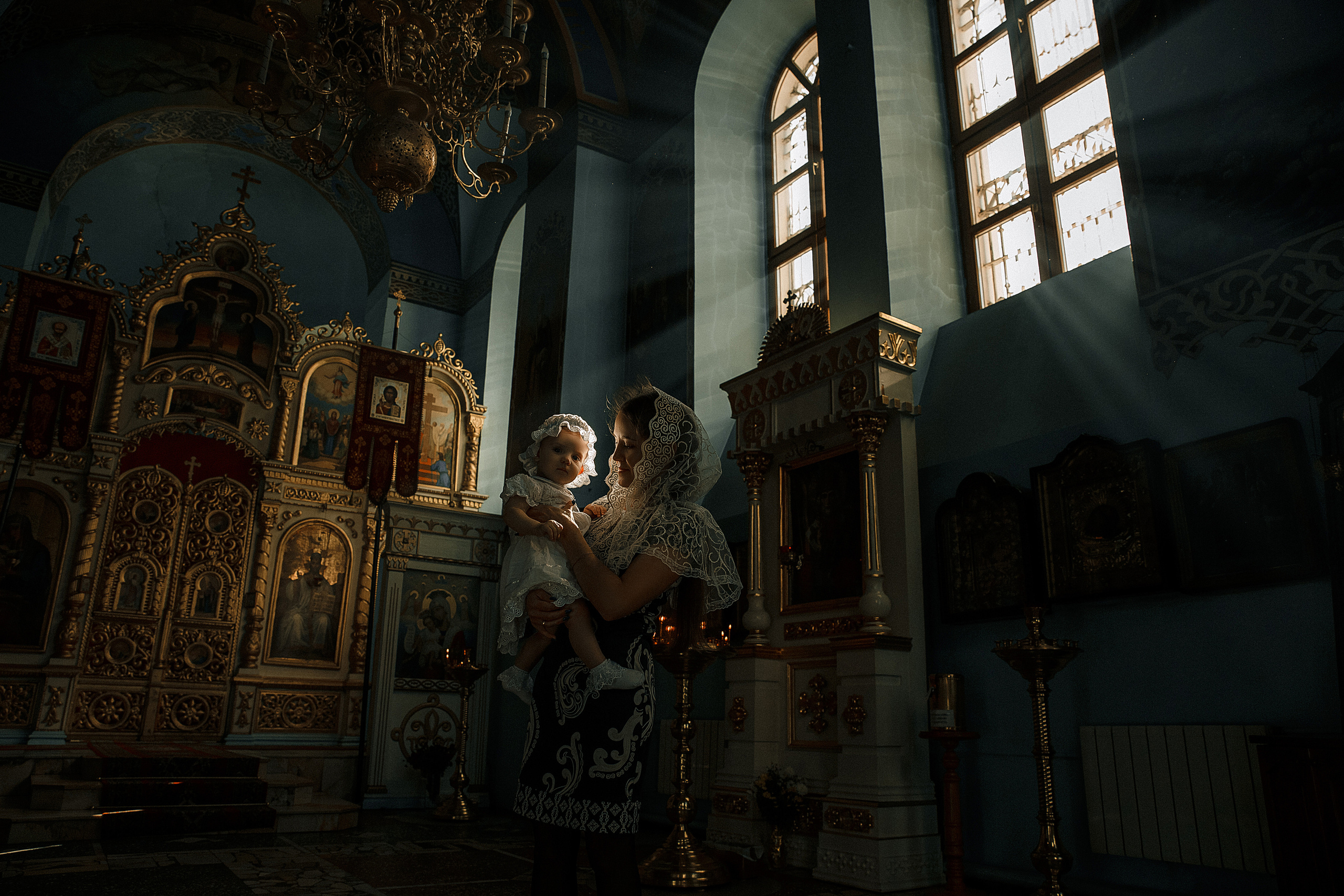 Крещение малышки Ксении в «Духосошественском» соборе. Свадебный и семейный фотограф в Саратове Виолетта Привалова