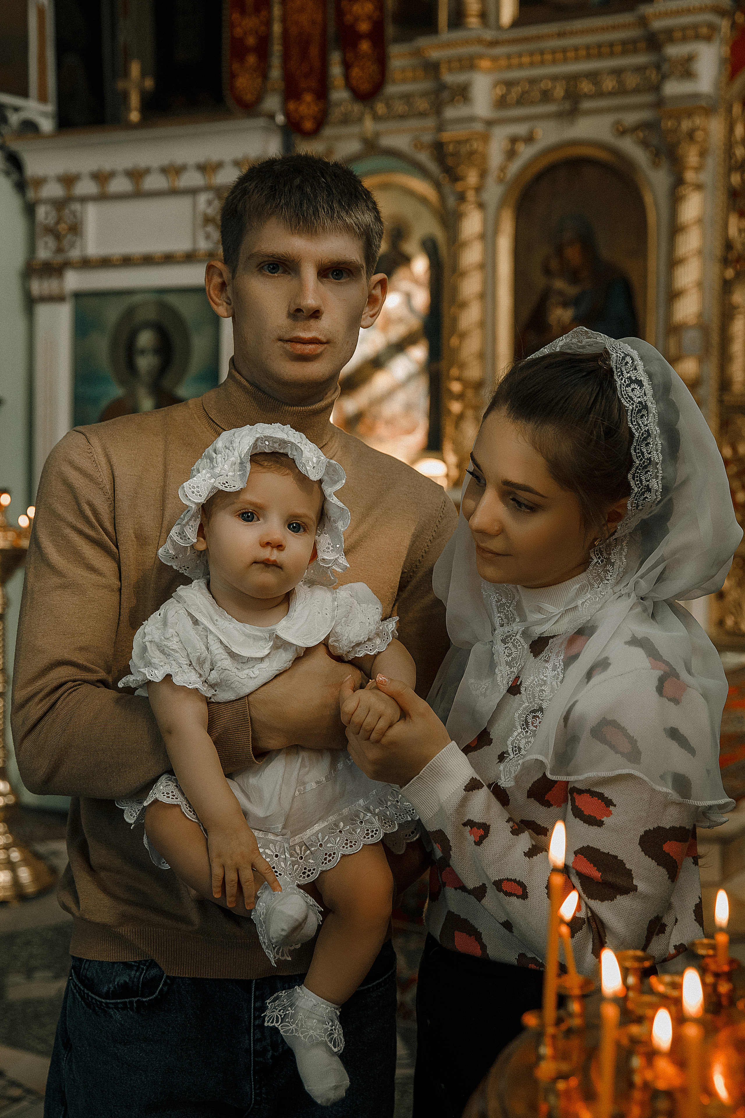 Крещение малышки Ксении в «Духосошественском» соборе. Свадебный и семейный фотограф в Саратове Виолетта Привалова