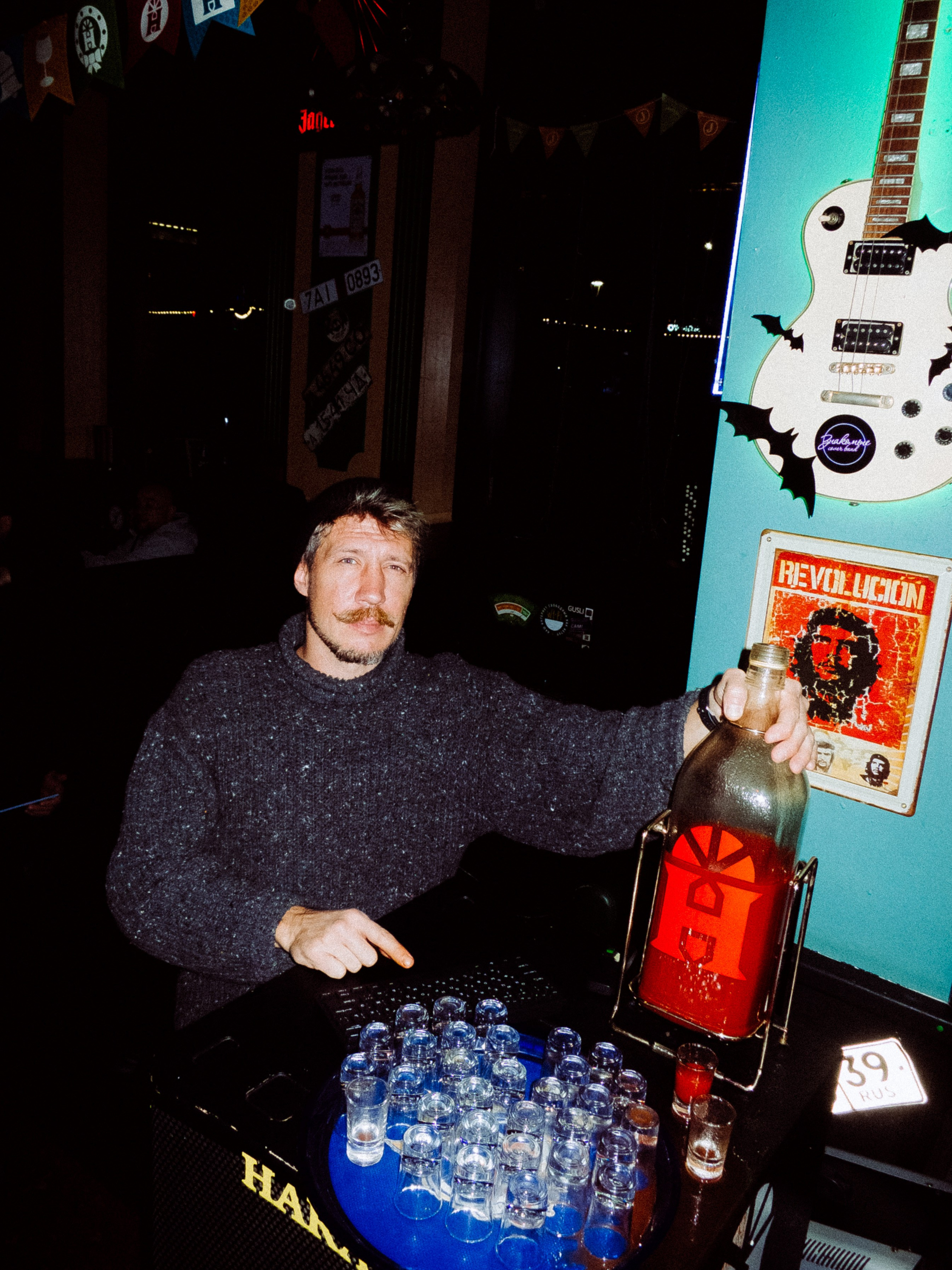 Репортажный фотосъемка в барах и ресторанах