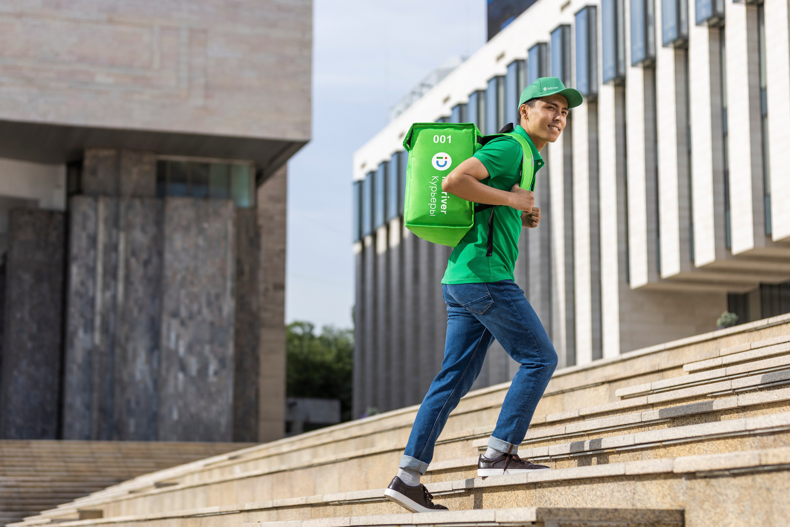 Реклама. Фотограф в Алматы Виктор Магдеев