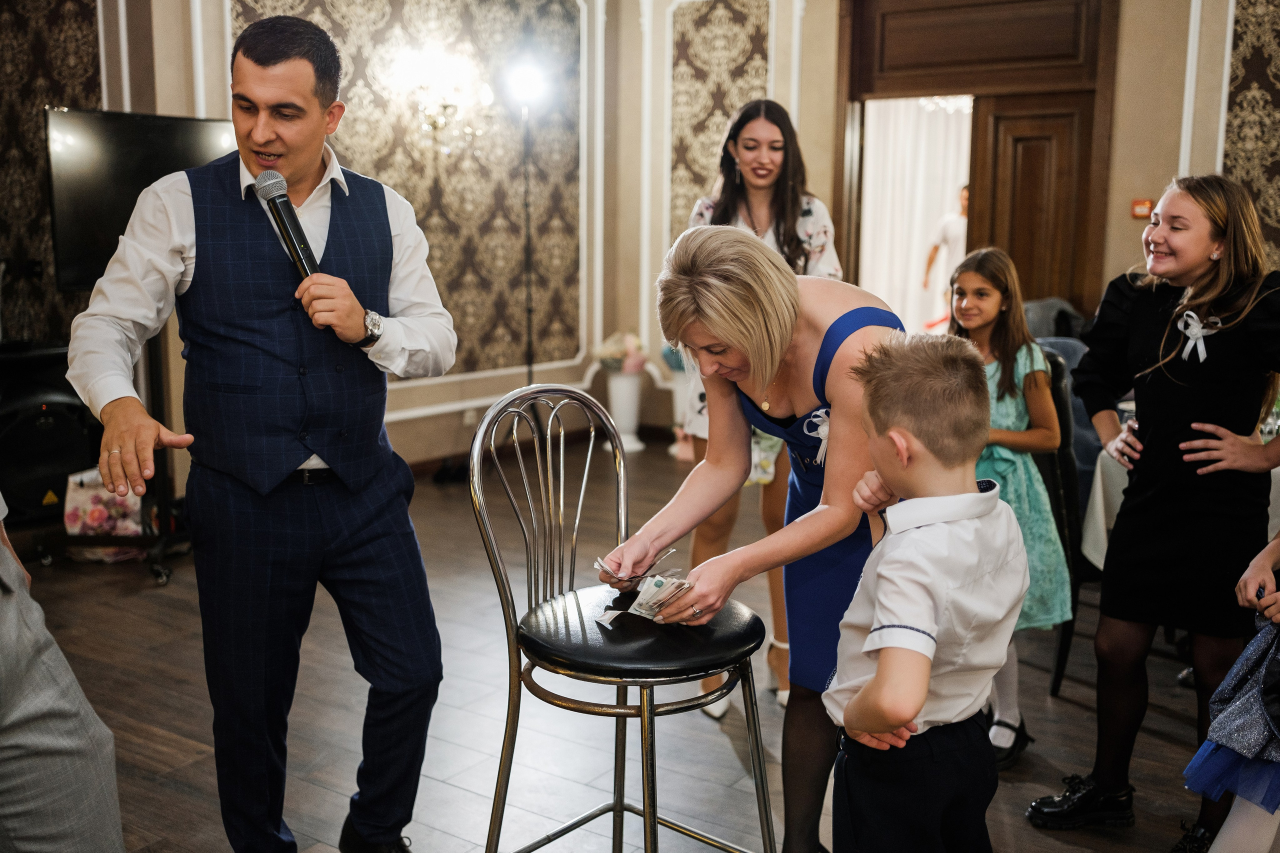 Дмитрий и Александра. Свадебный фотограф | репортаж | праздники | крещение