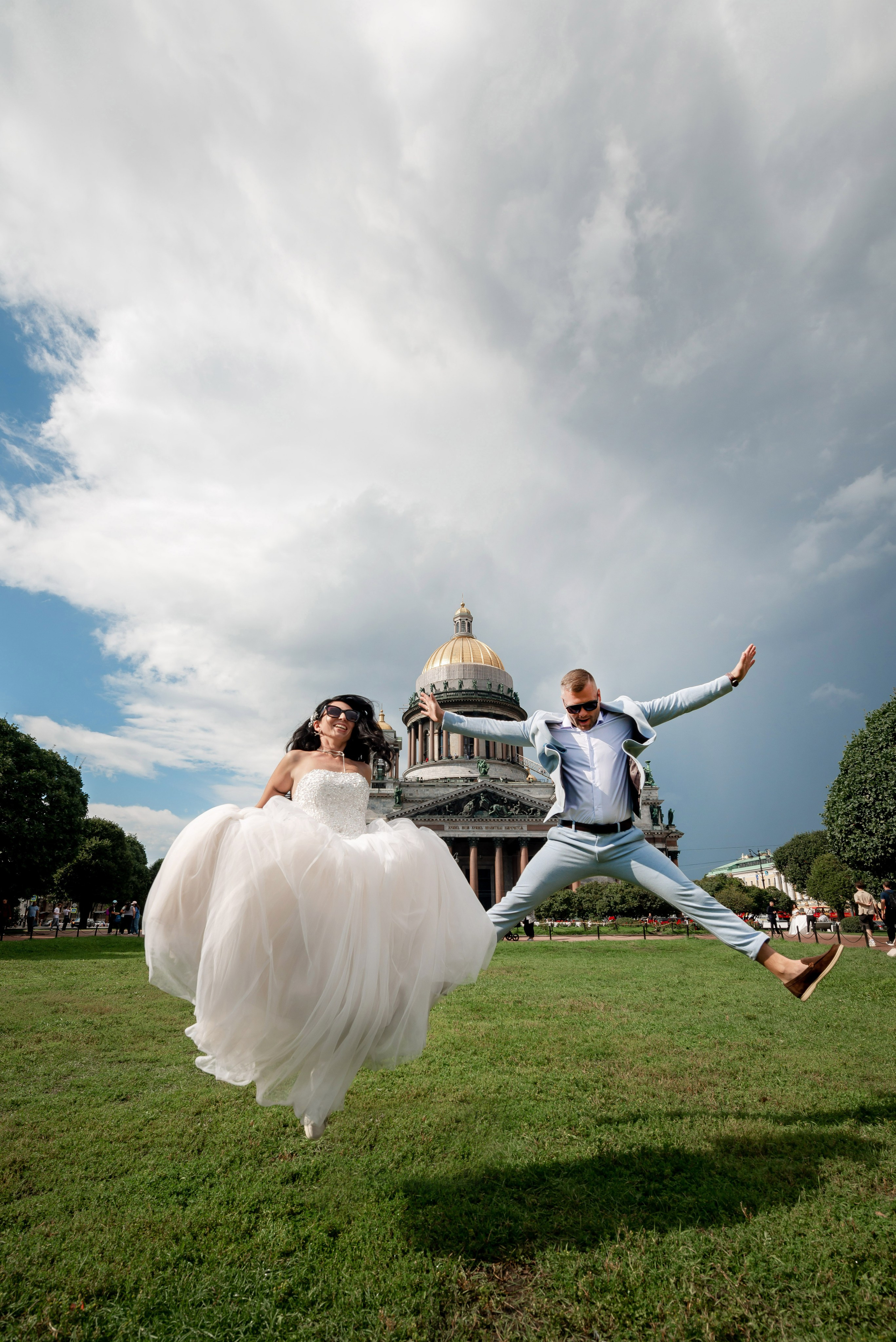 Елена и Илья (фотосессия у городской Невской Ратуши, Исаакиевская площадь). Портретный, семейный и свадебный фотограф в Санкт-Петербурге и в Пушкине Ширяев Денис